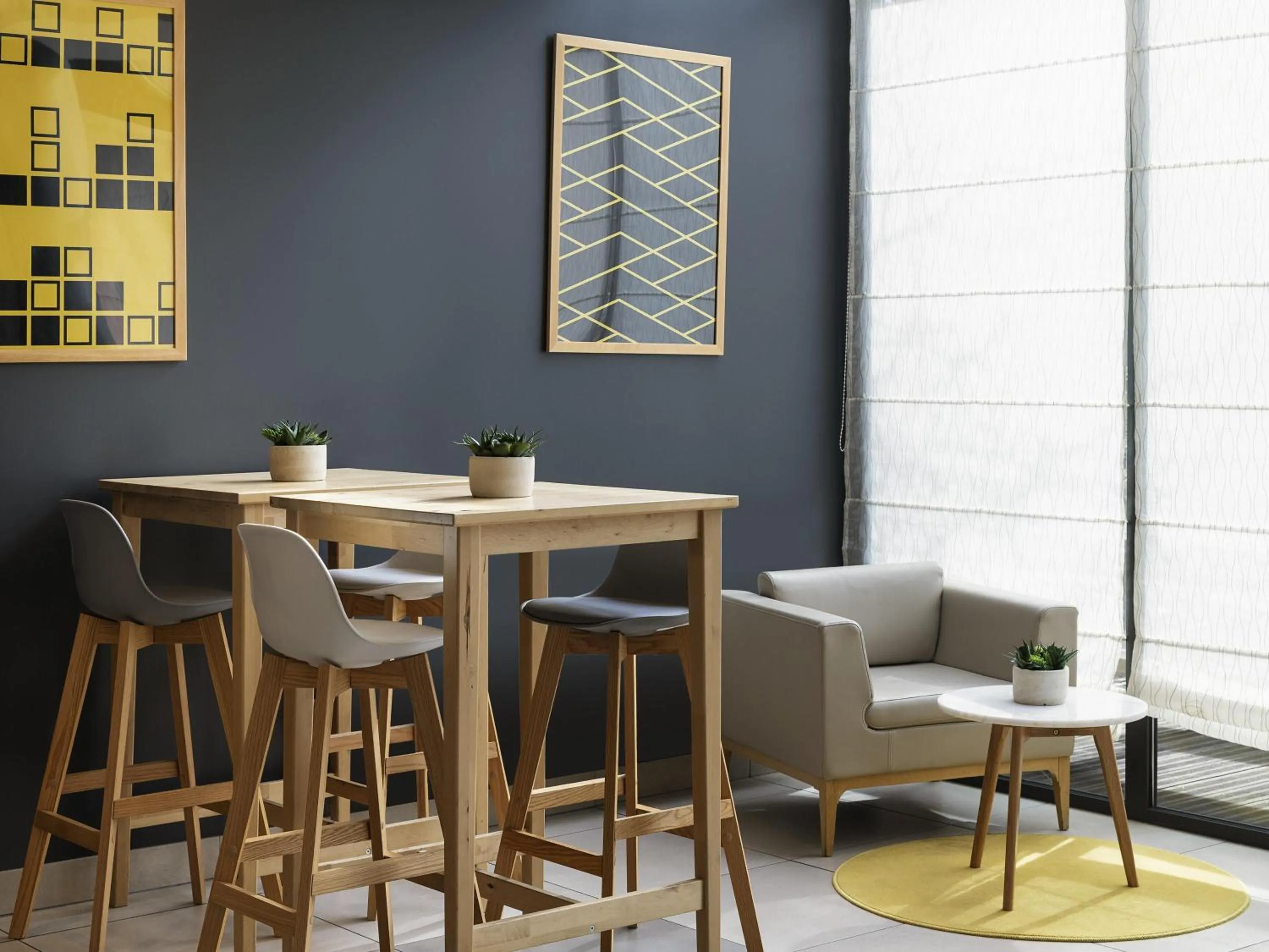 Breakfast in Aparthotel Adagio Access Le Havre Les Docks