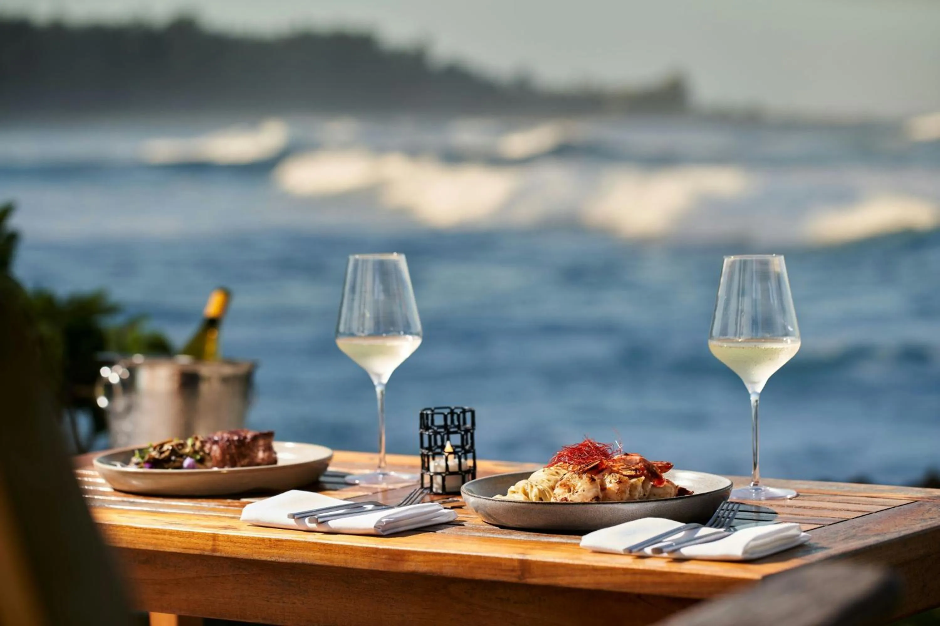 Swimming pool in The Ritz-Carlton O'ahu, Turtle Bay
