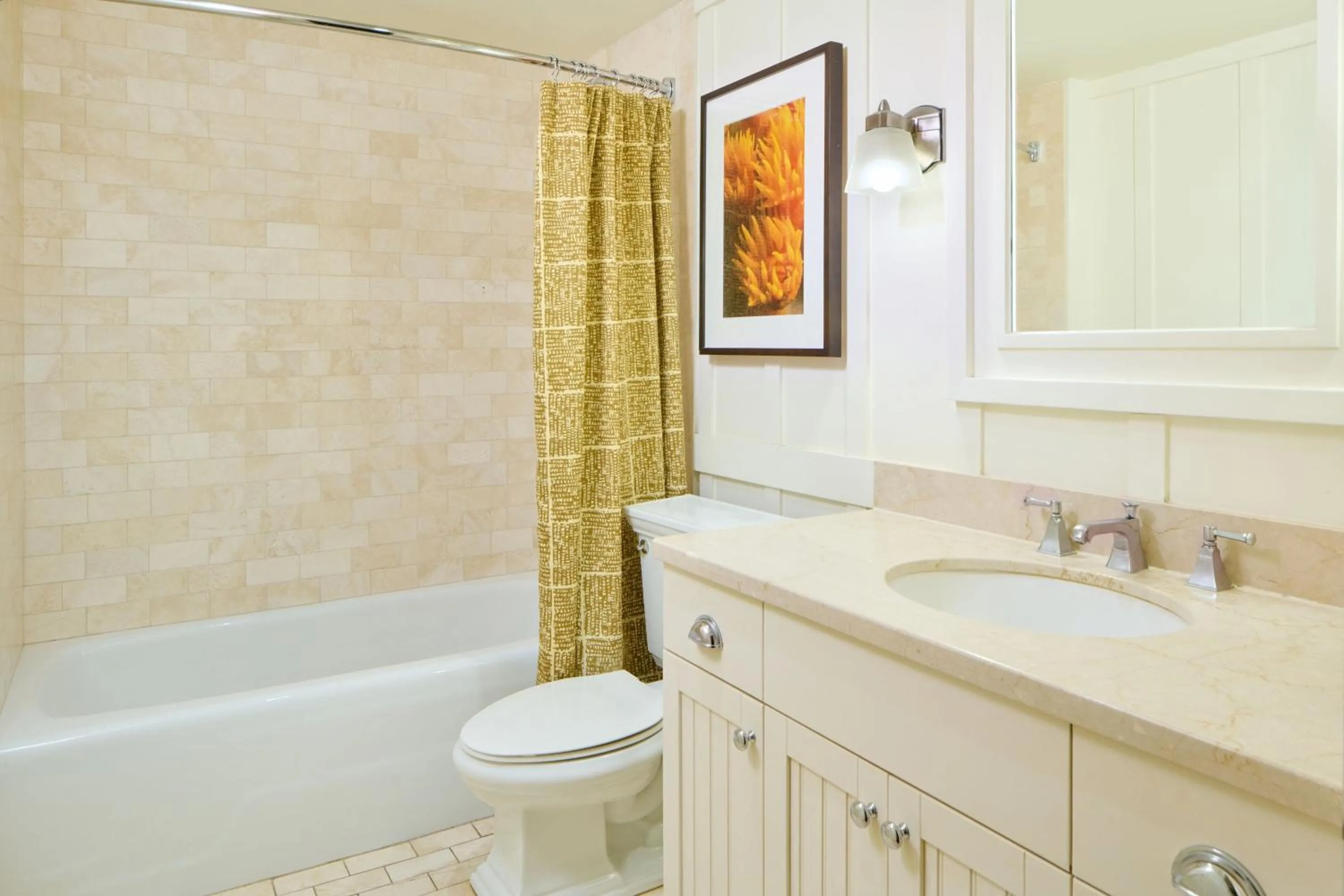 Bathroom in The Ritz-Carlton O'ahu, Turtle Bay