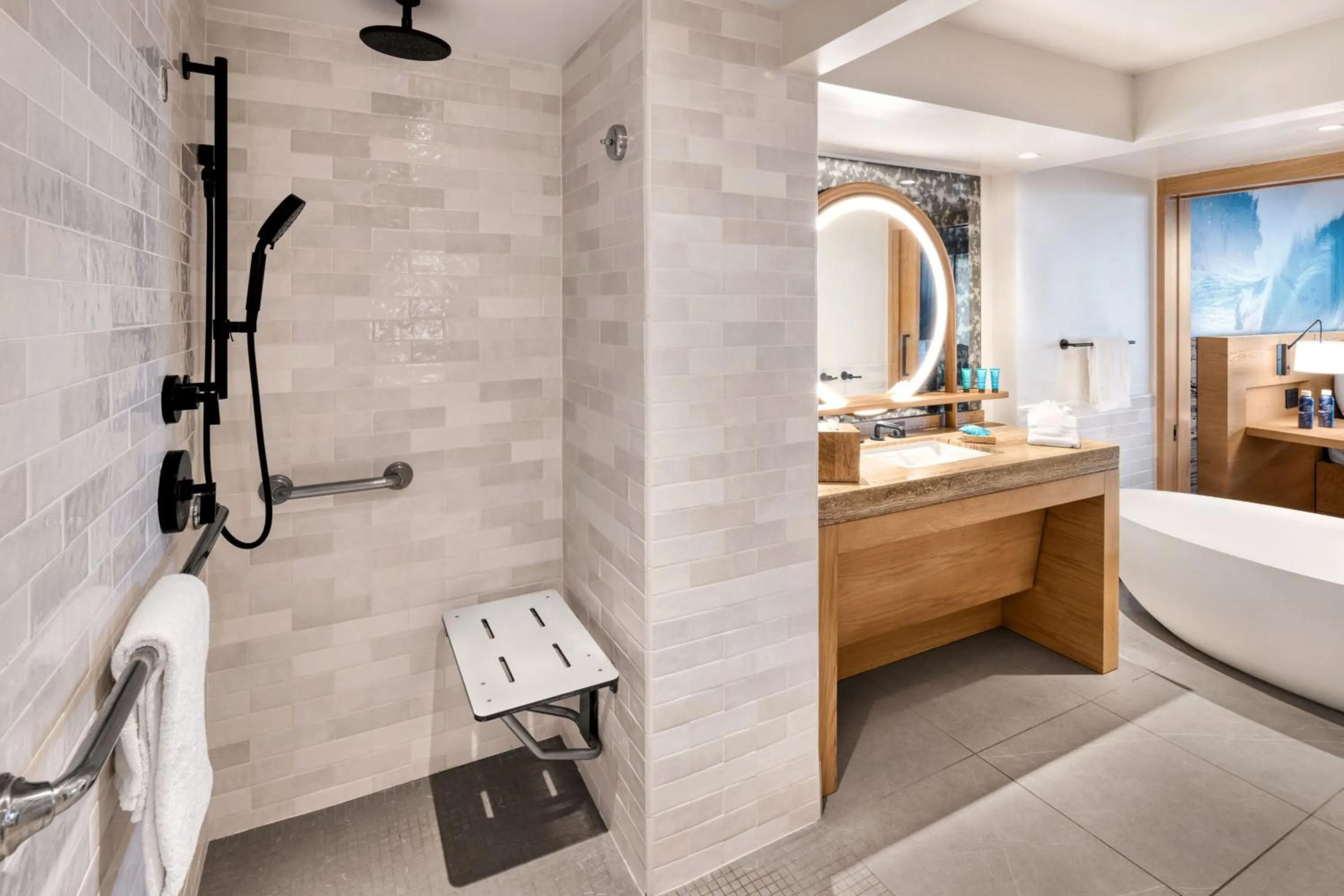 Bathroom in The Ritz-Carlton O'ahu, Turtle Bay