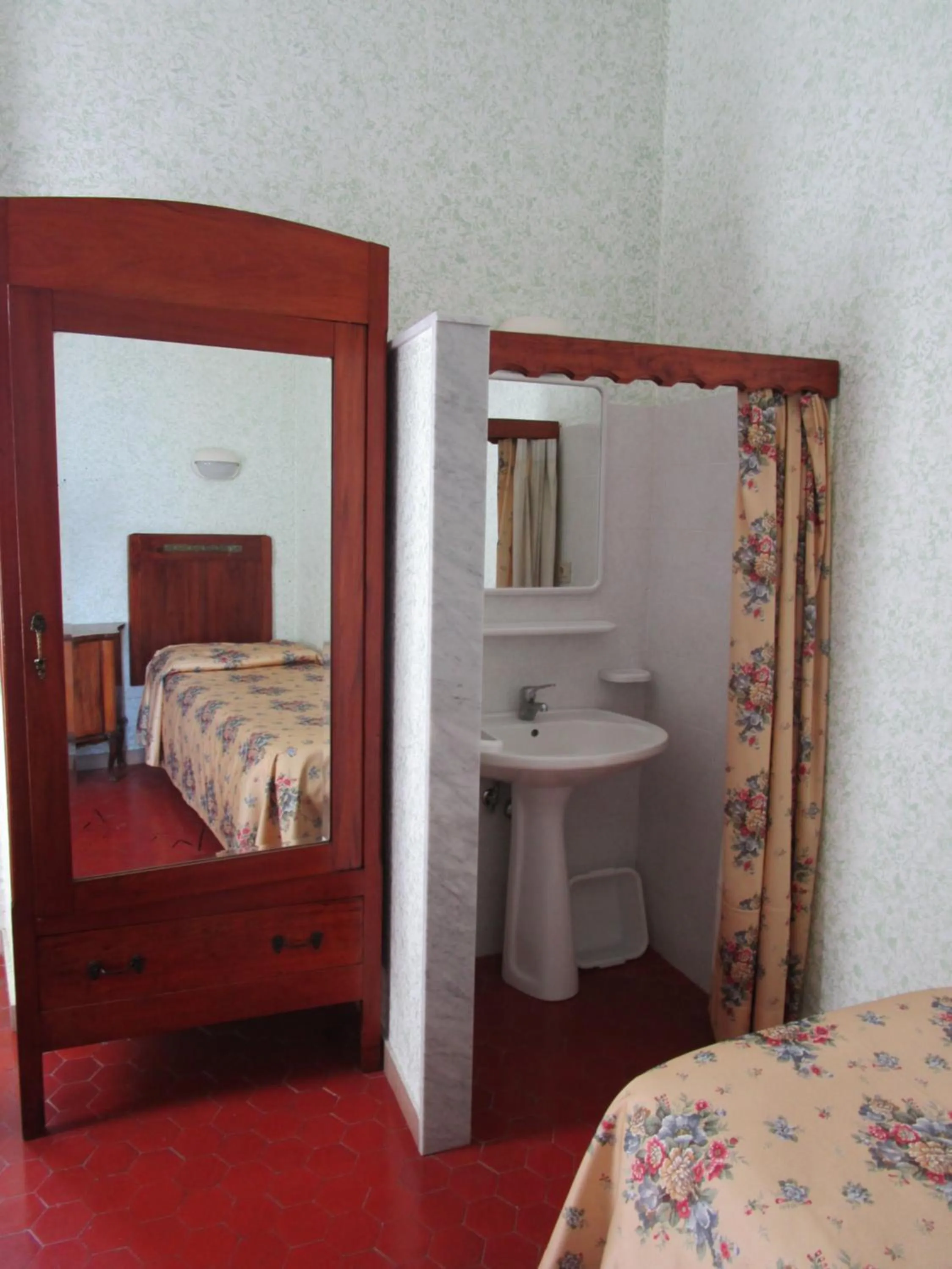Bedroom in Casa S. Giuseppe di Cluny