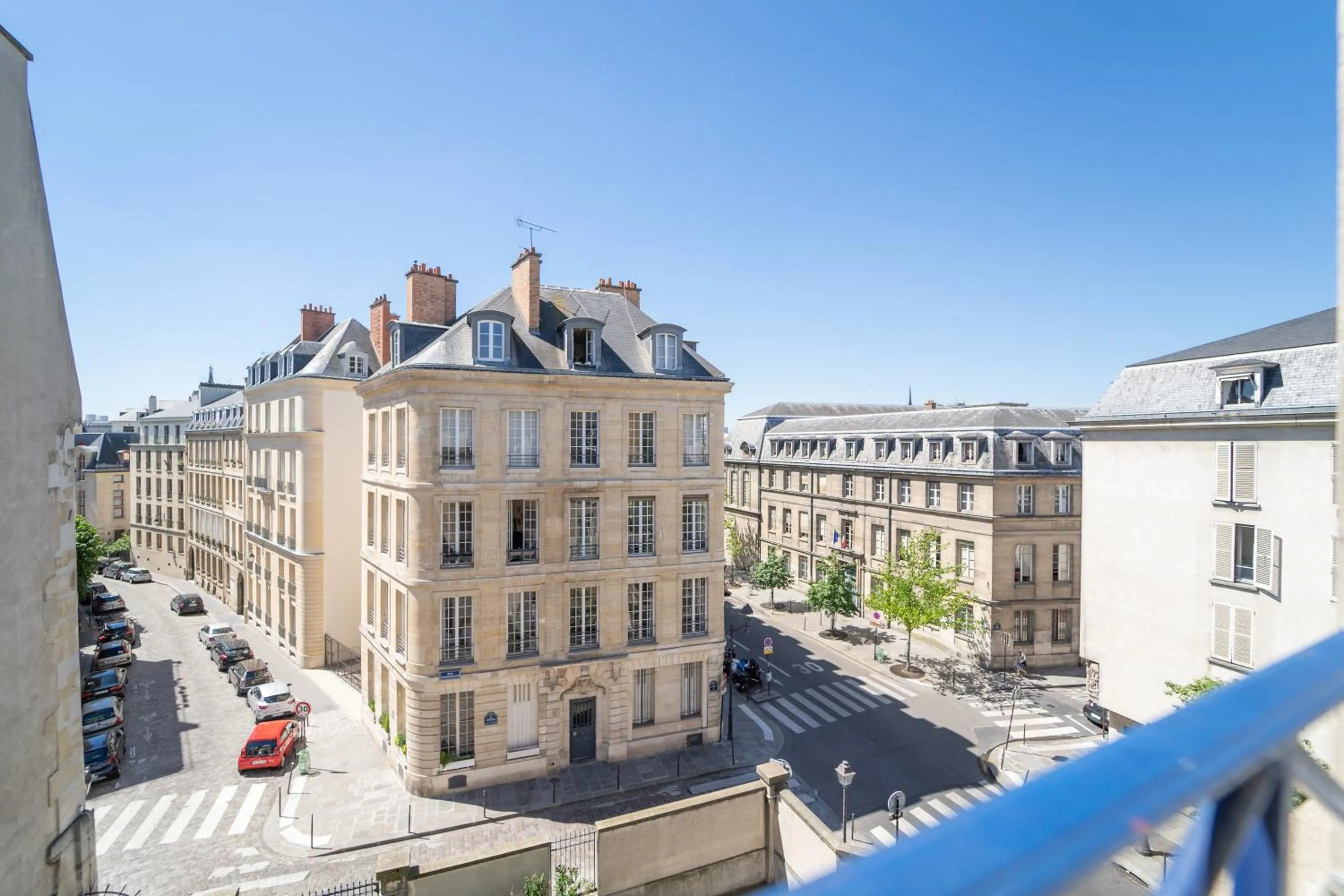 Neighbourhood in MIJE MARAIS Hostel