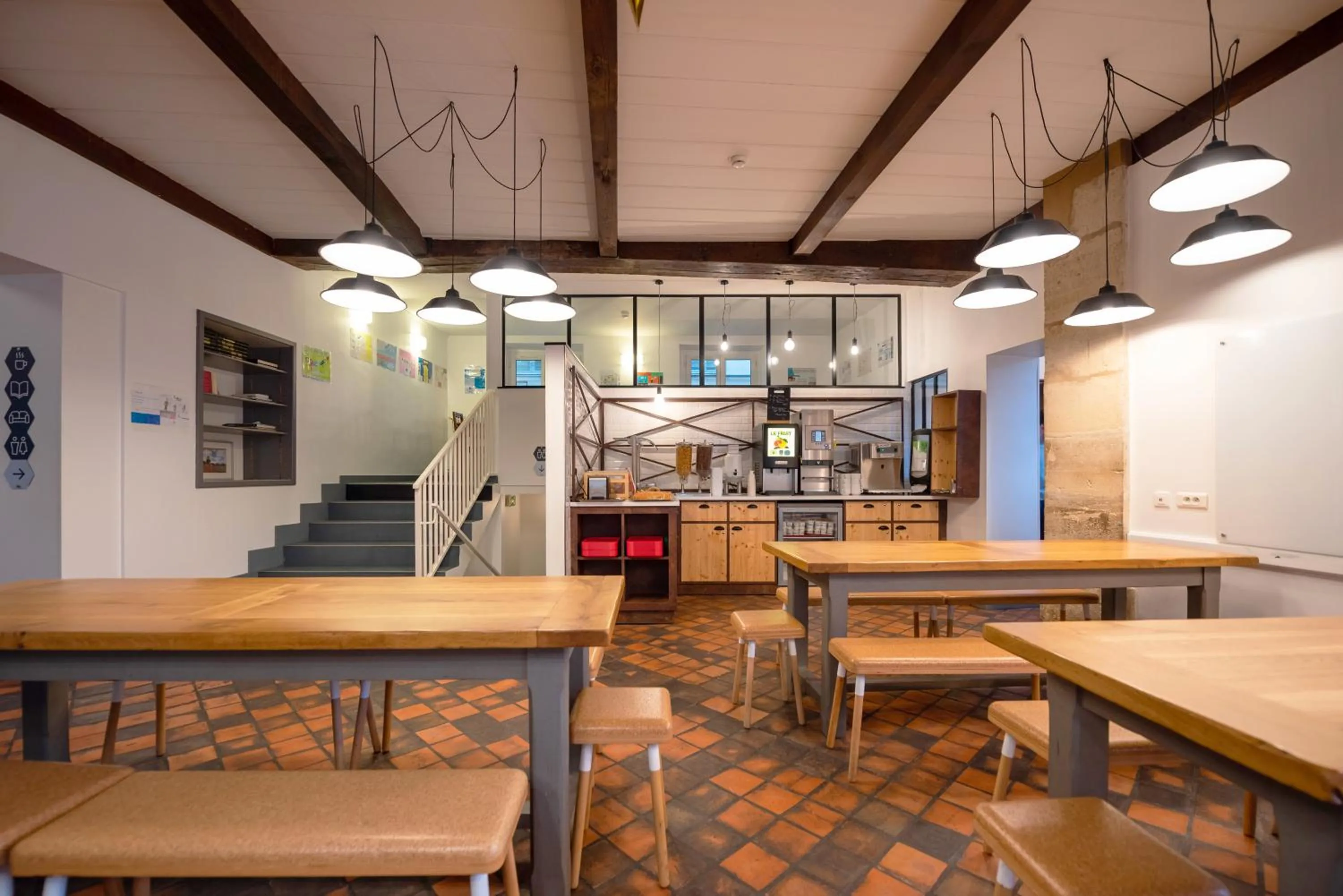 Breakfast in MIJE MARAIS Hostel