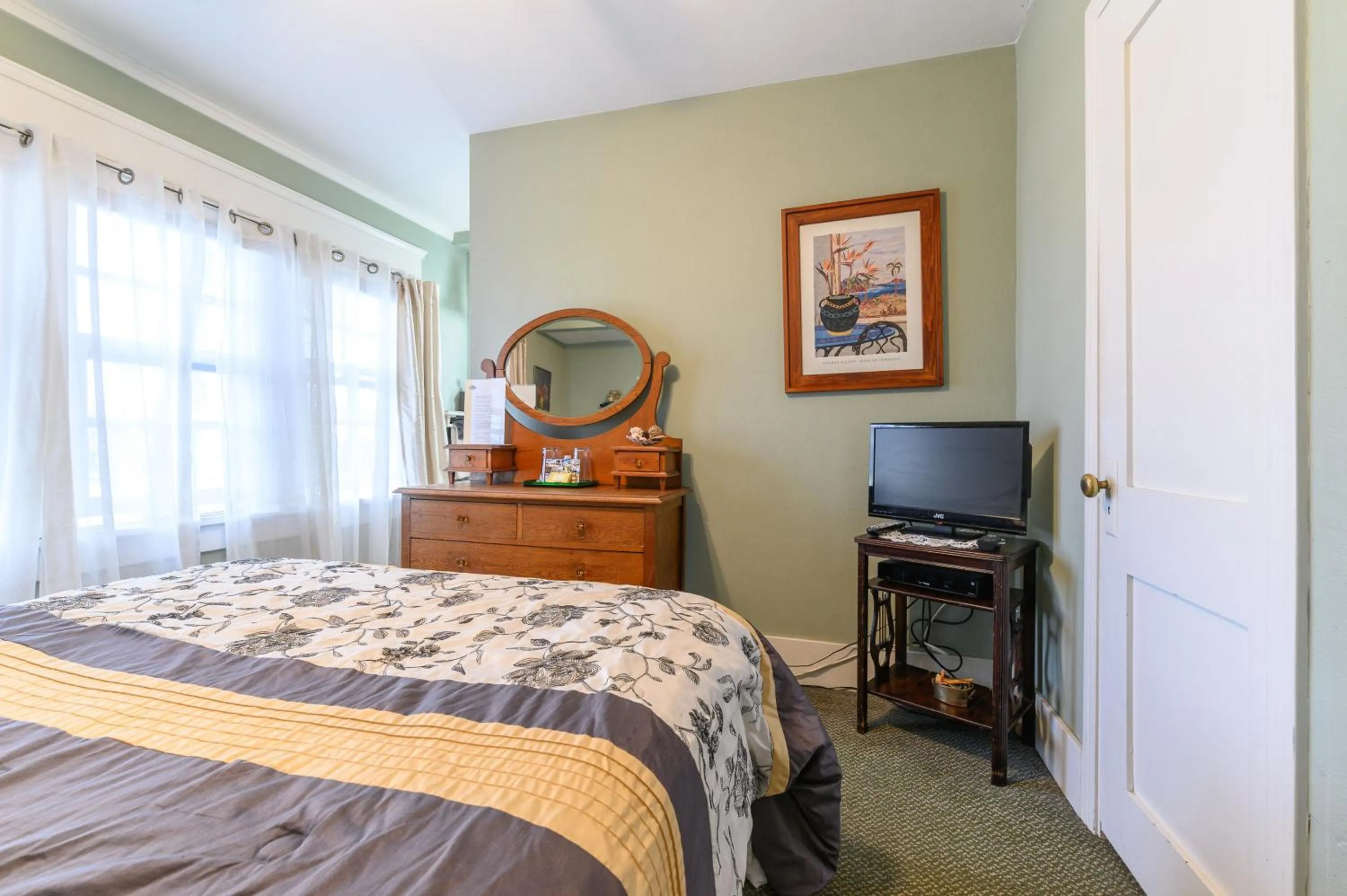 Bed in Beachrunners Inn