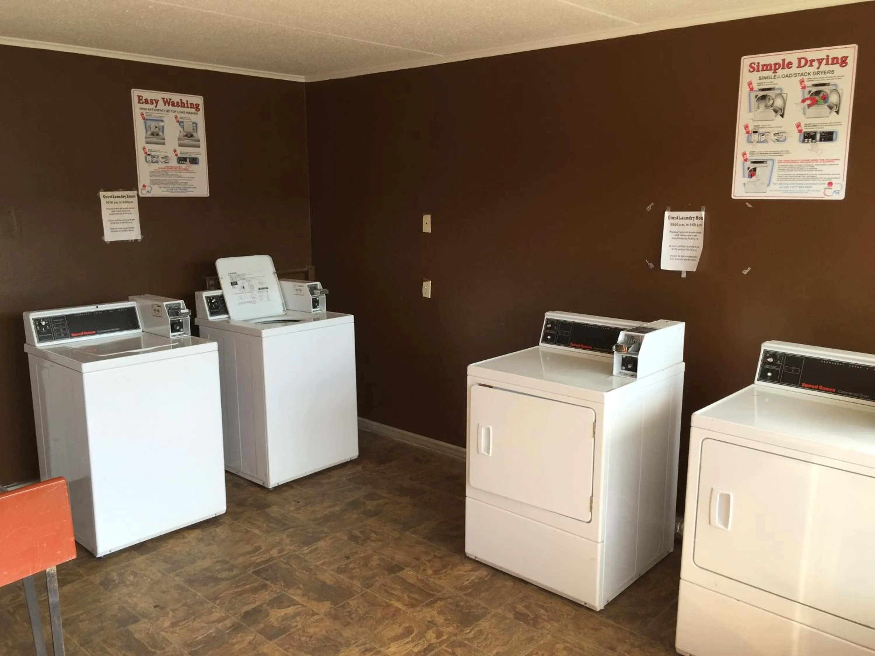 laundry in Executive Inn Beeville US 181