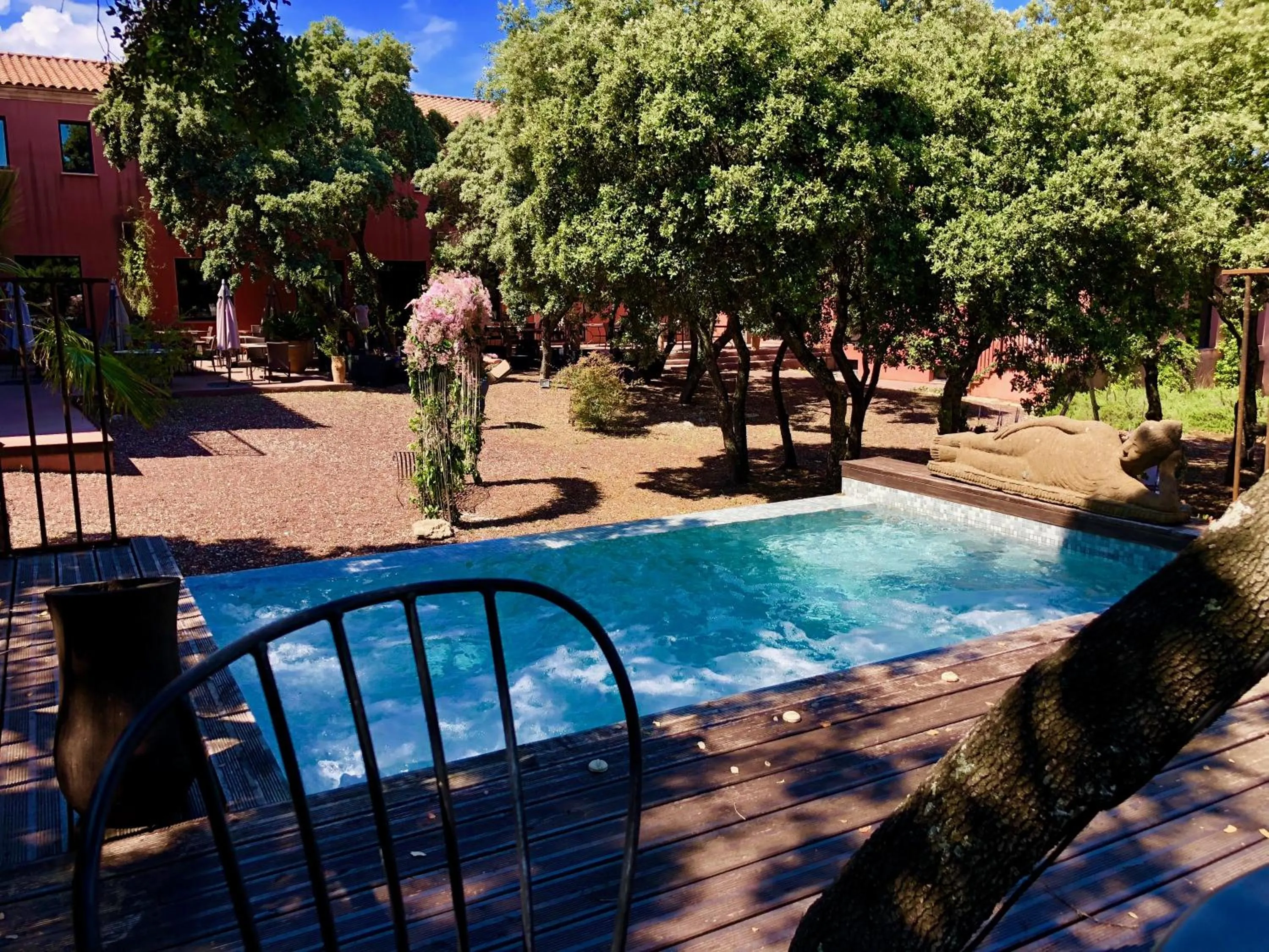 Garden in Hotel restaurant Spa Disini Montpellier Est, The Originals Relais