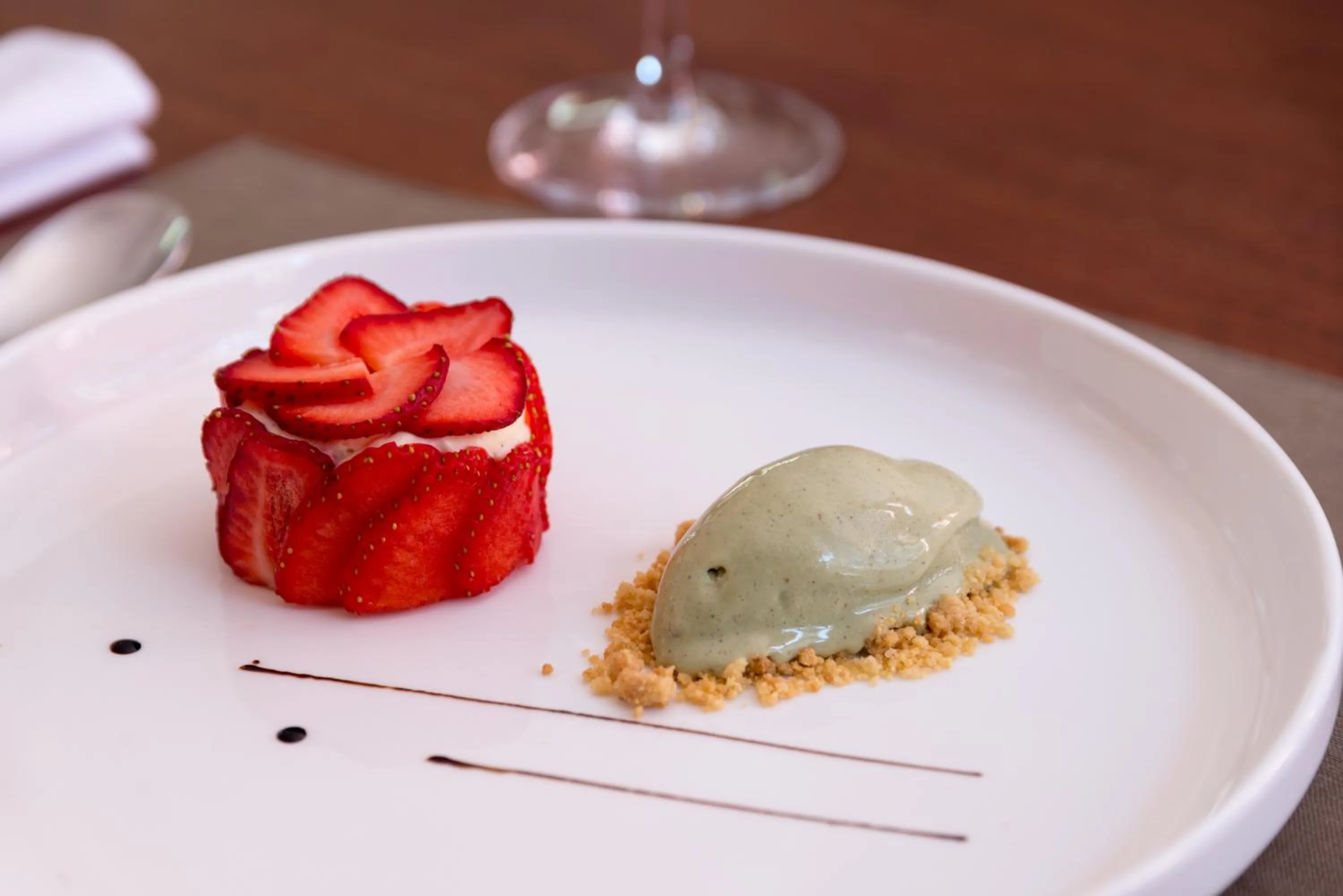 Food in Hotel restaurant Spa Disini Montpellier Est, The Originals Relais