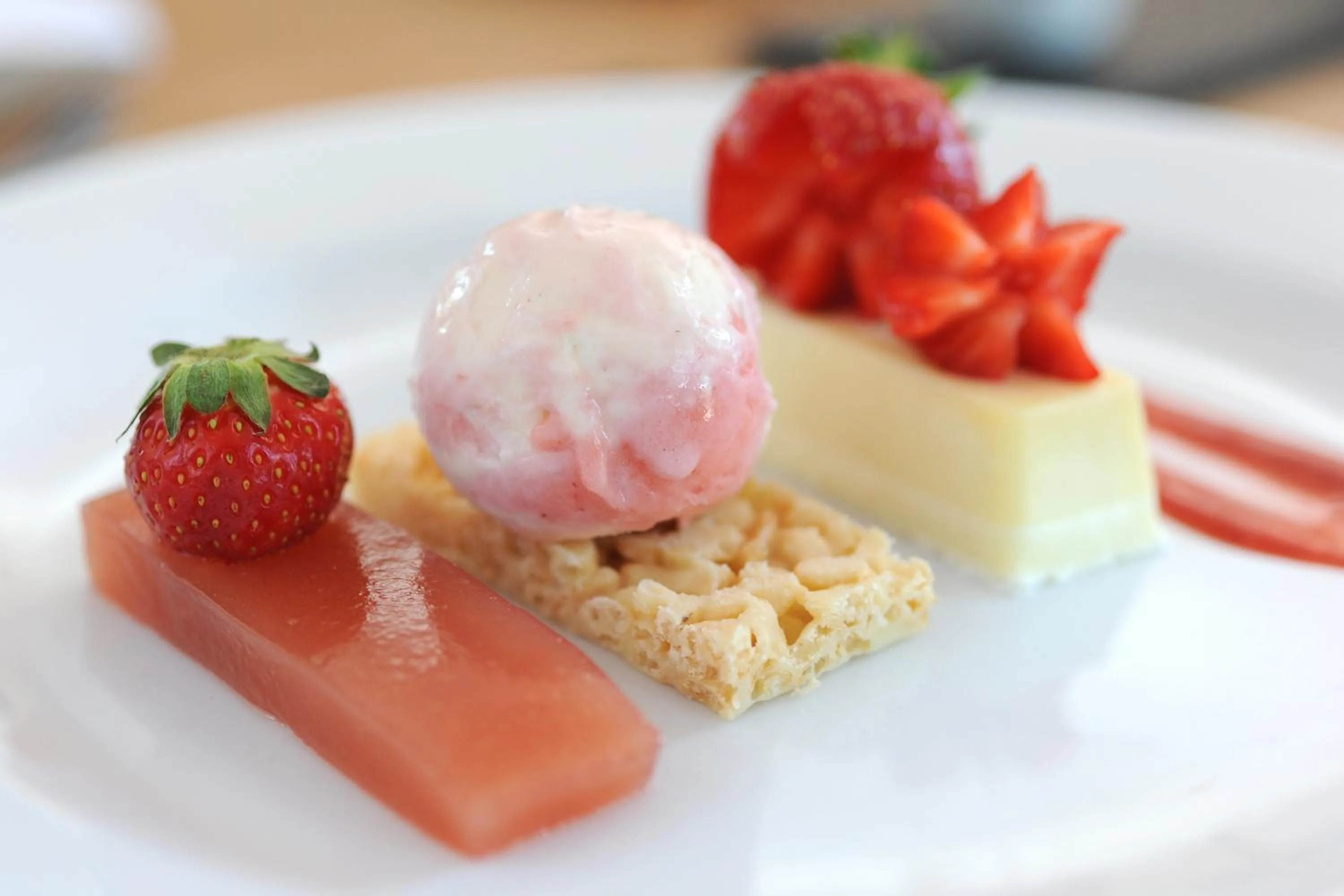 Food close-up in Hotel restaurant Spa Disini Montpellier Est, The Originals Relais