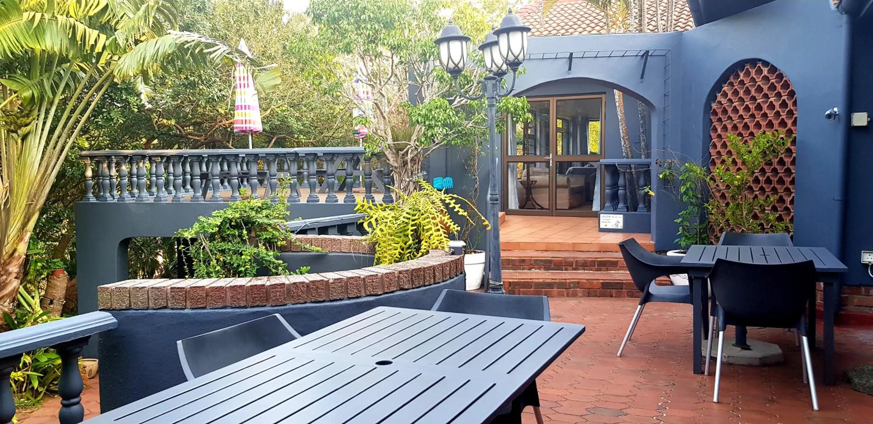 Property building in Santa Lucia Guest House