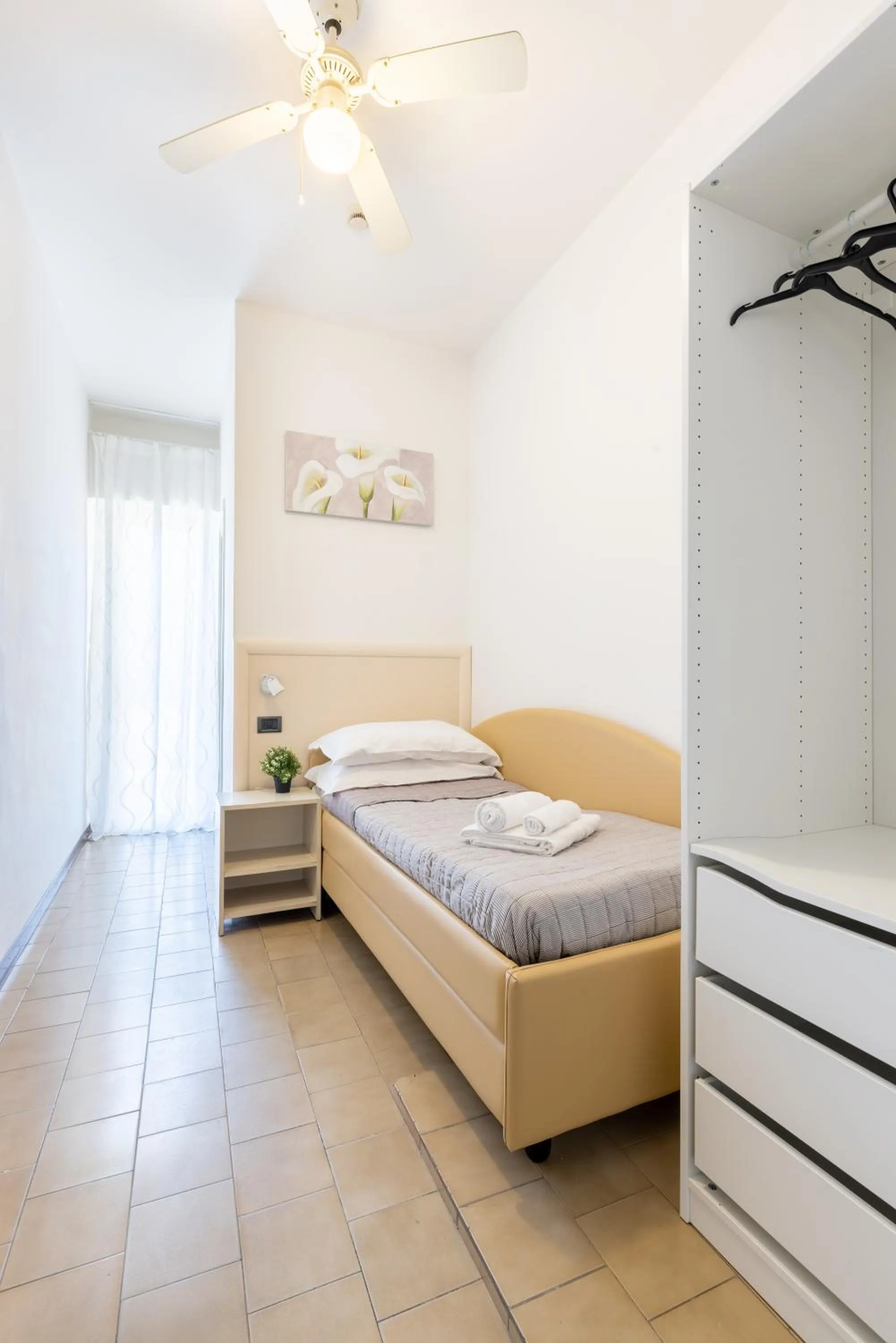 Bed in Hotel Mignon Riccione Fronte Mare