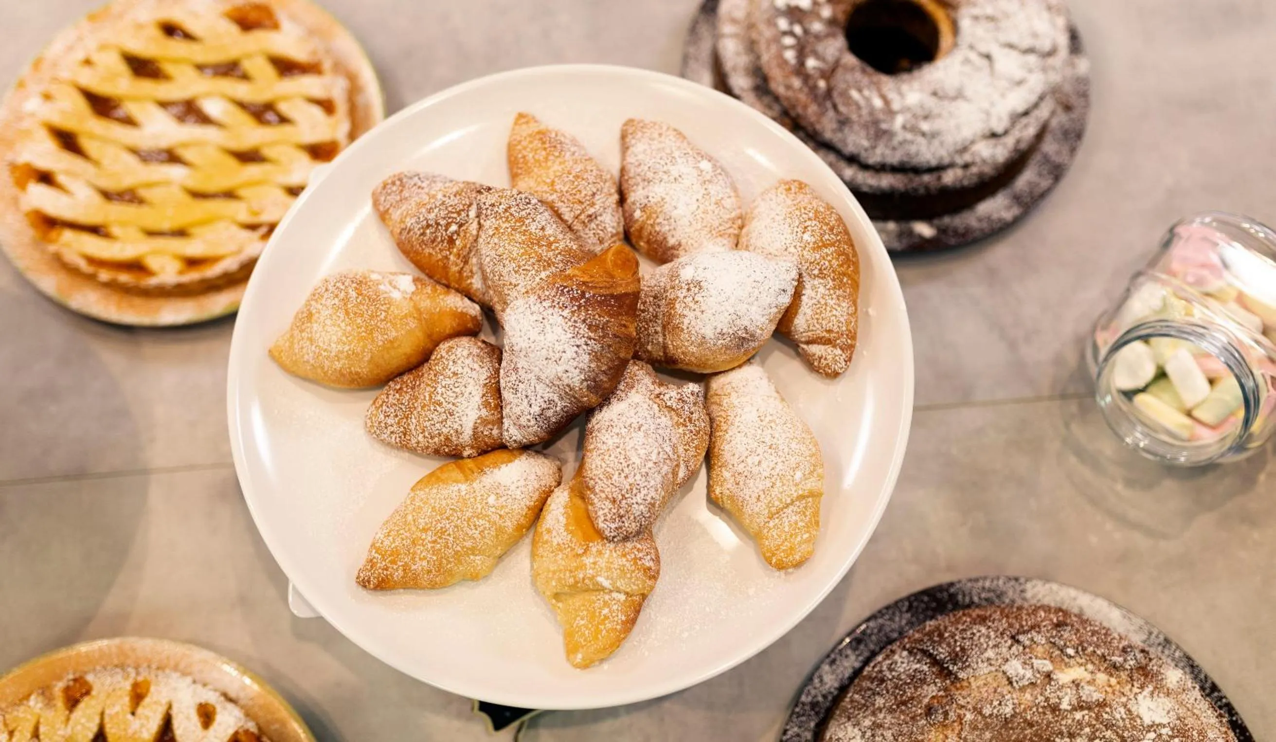 Food and drinks in Hotel Mignon Riccione Fronte Mare