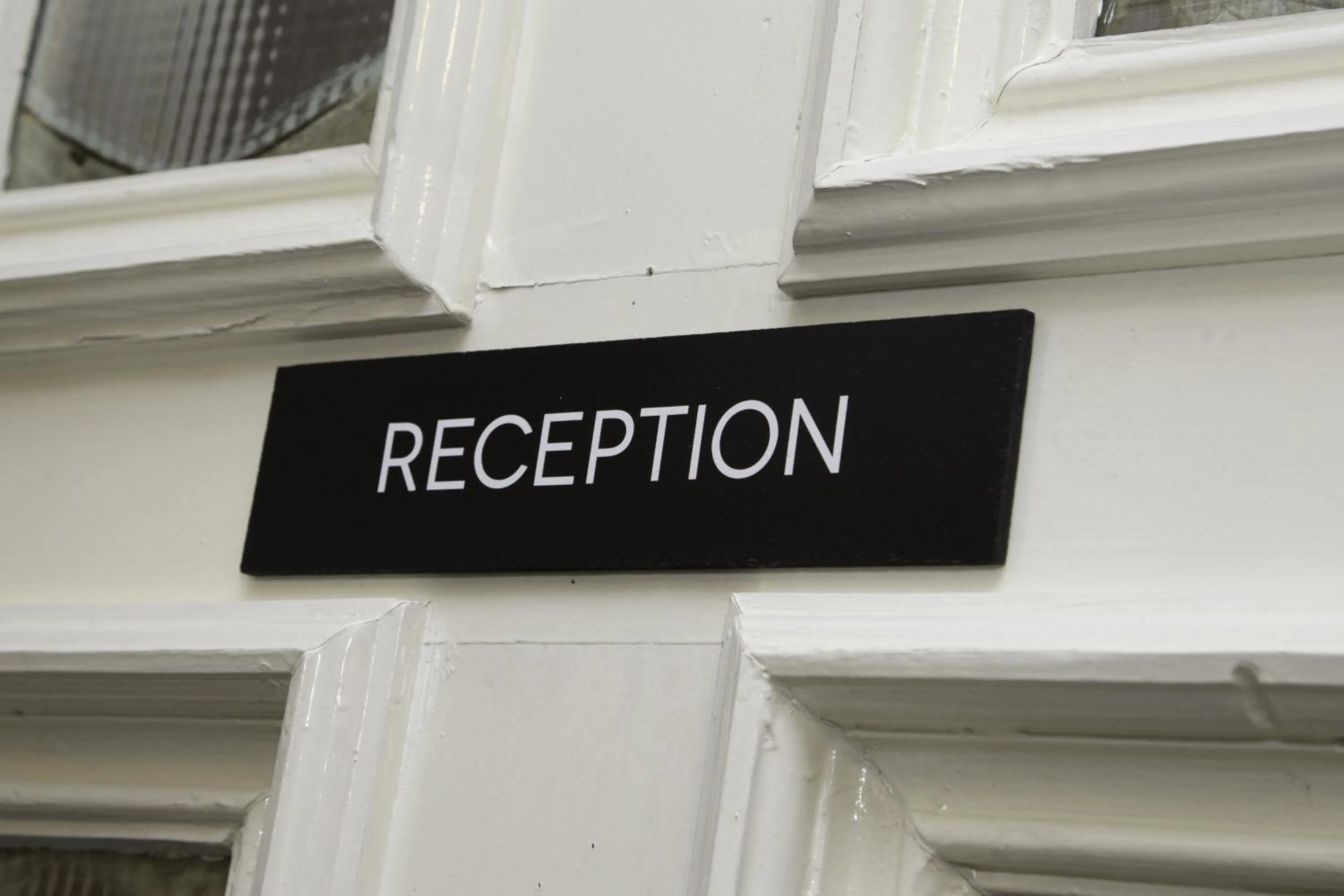 Facade/entrance in Ashfield Hotel