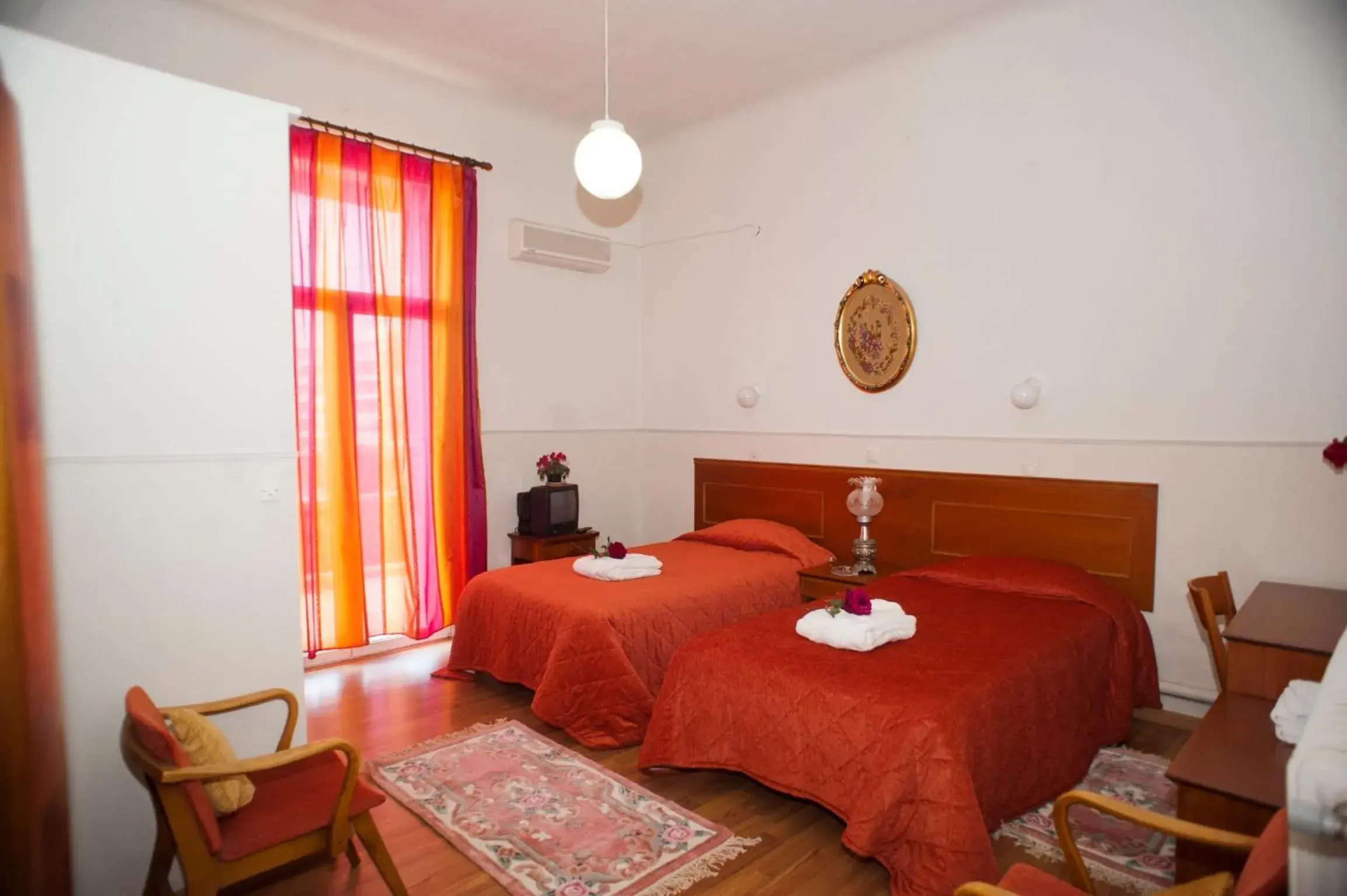 Superior Double Room with Port View in Hotel Acropolis Superior Double Room with Port View in Hotel Acropolis