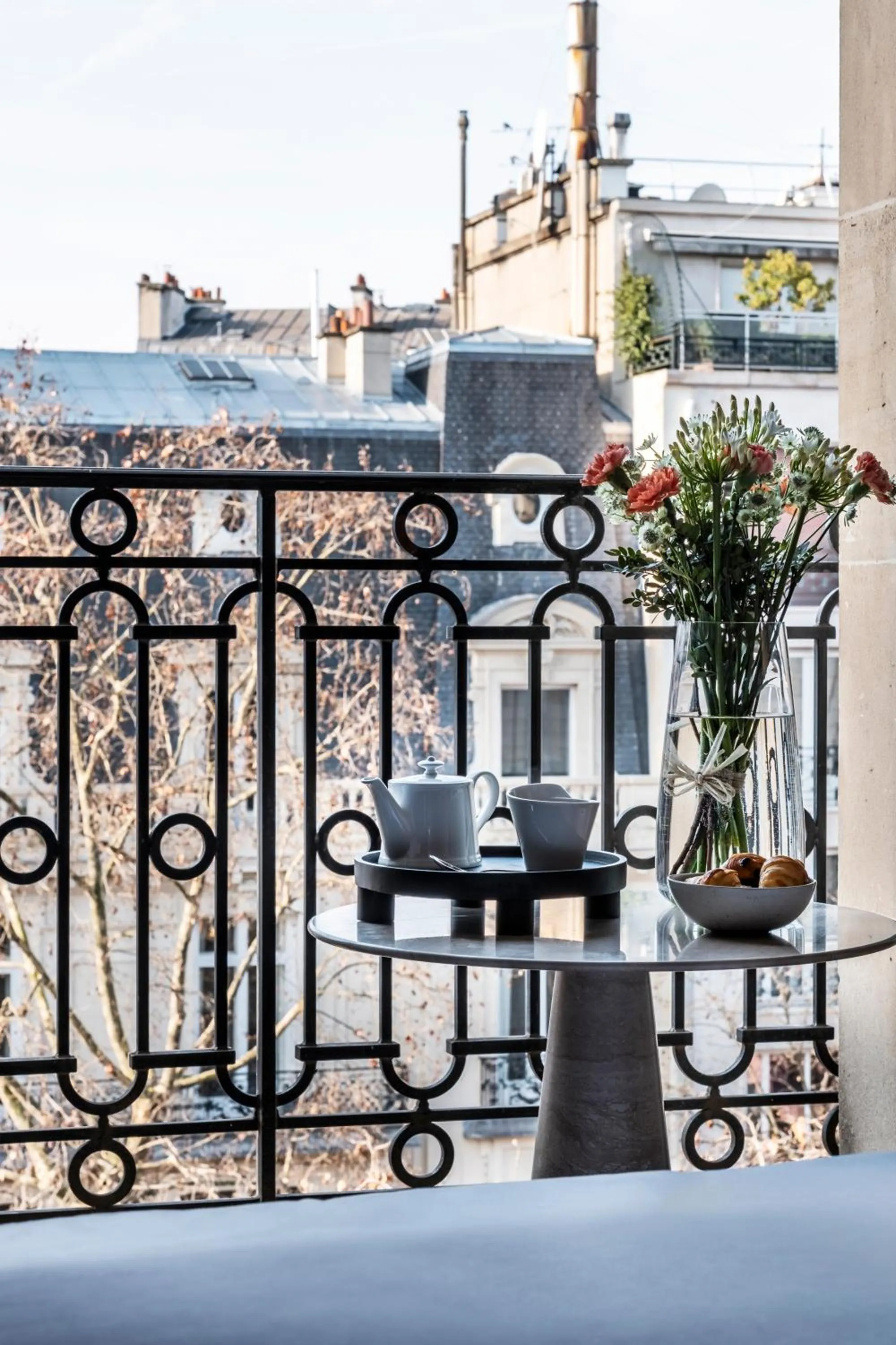 Day in Grand Hôtel Champs-Elysées