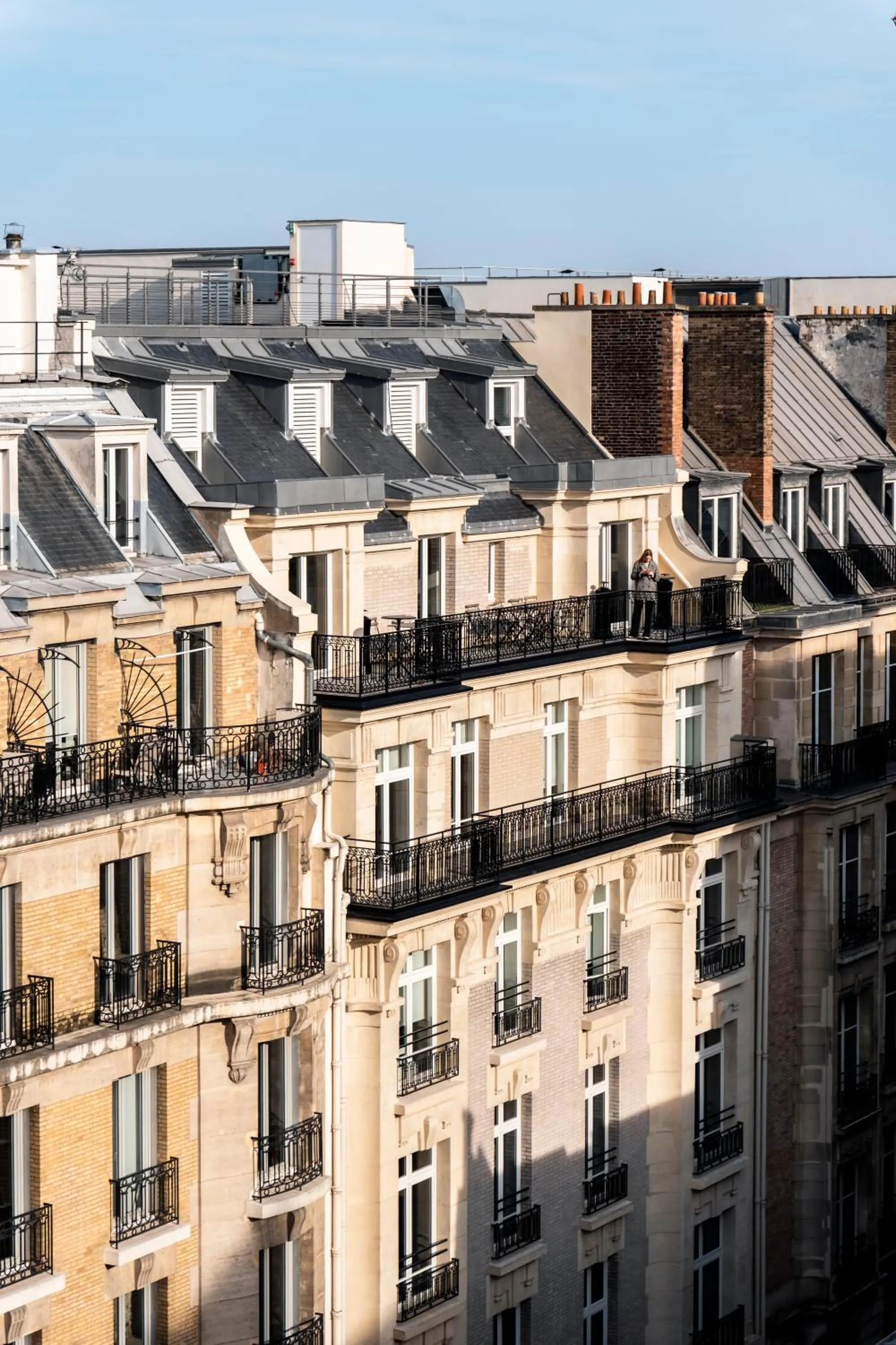 Day in Grand Hôtel Champs-Elysées