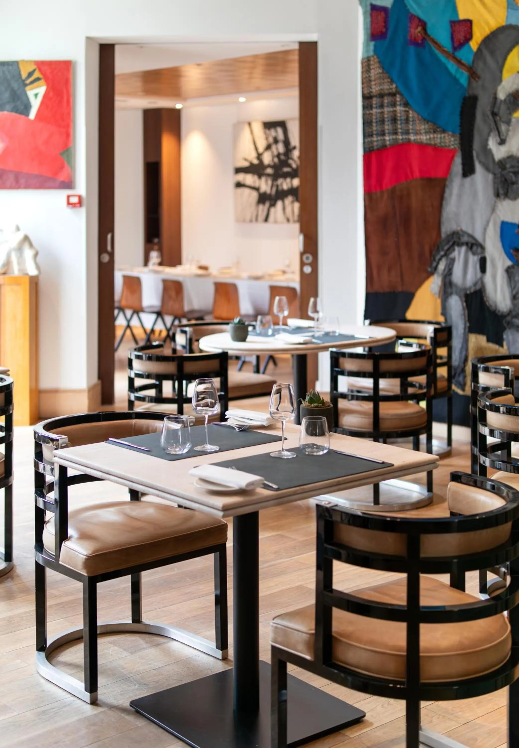 Restaurant/places to eat in Grand Hôtel Champs-Elysées