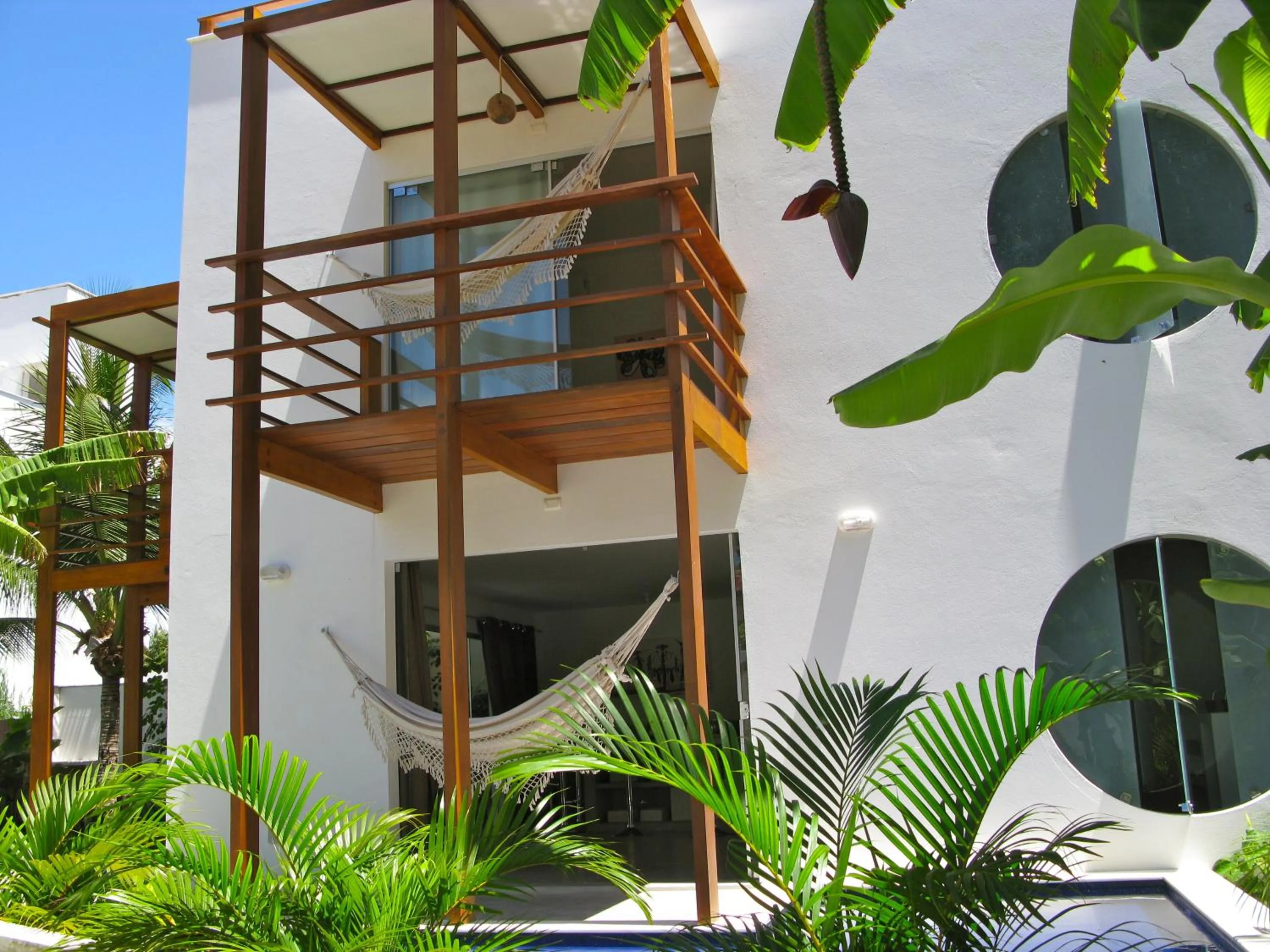 Facade/entrance in La Reserve Design Villa IDA