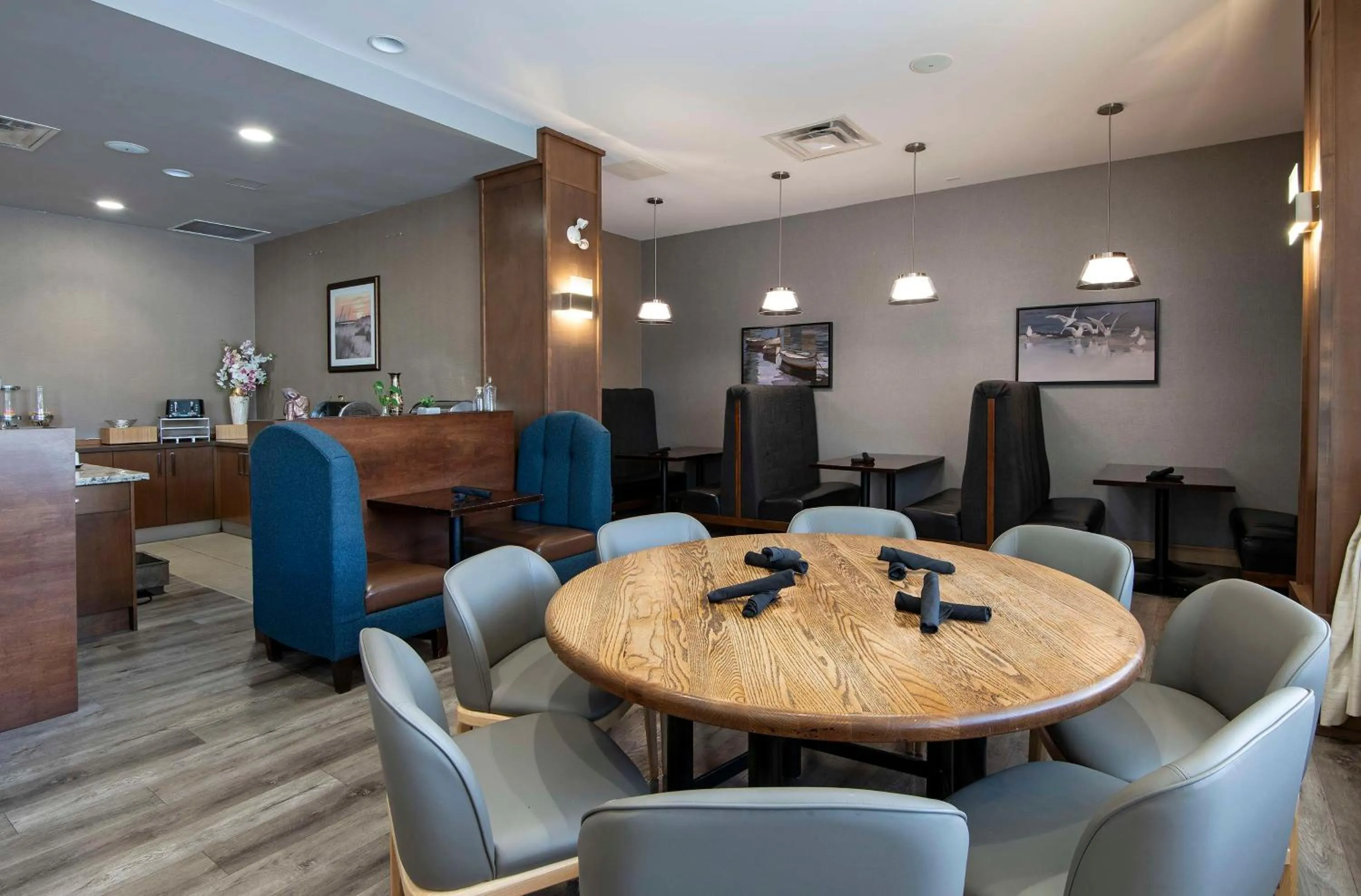 Restaurant/places to eat in DoubleTree by Hilton - Kamloops