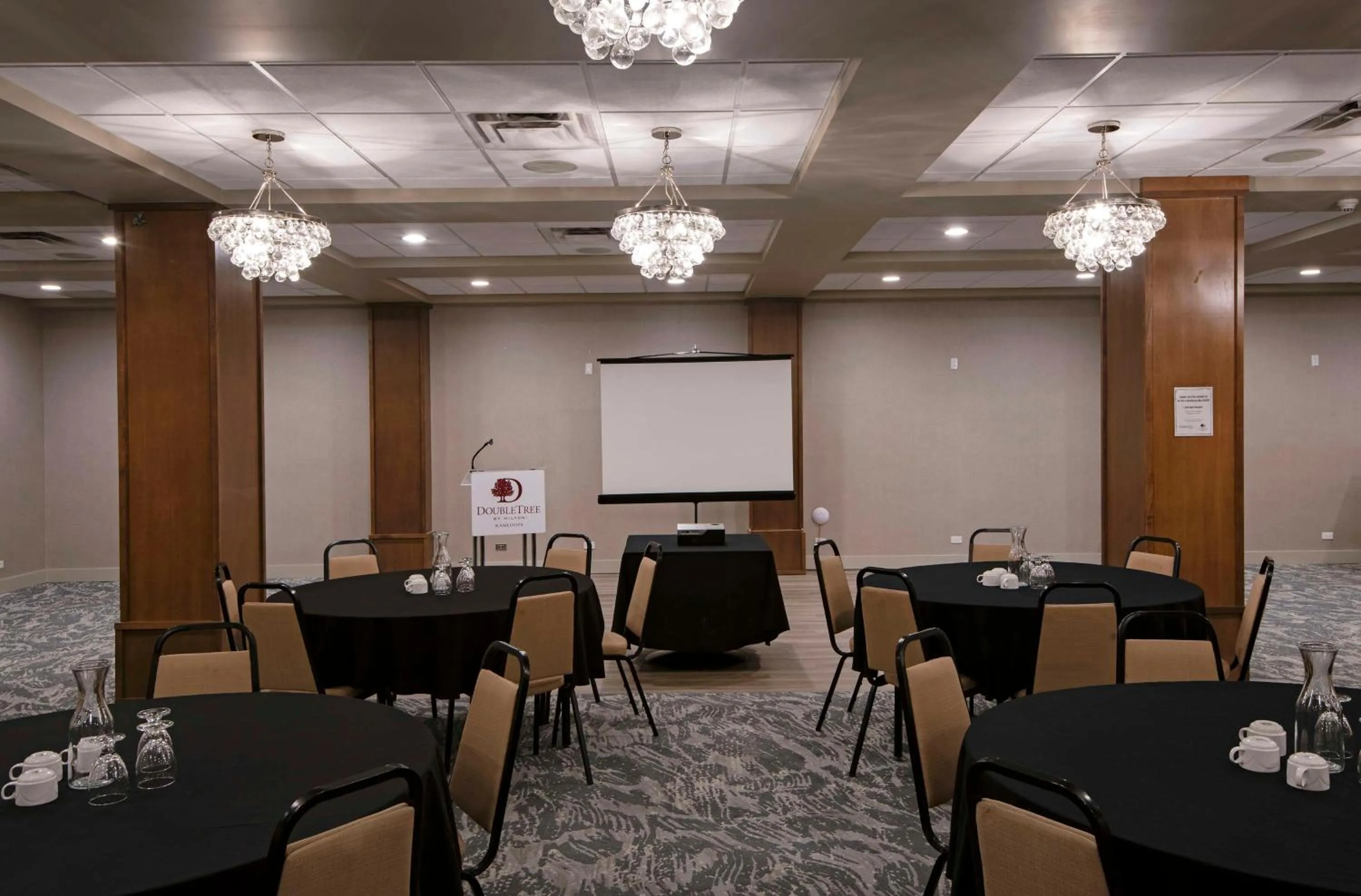Banquet/Function facilities in DoubleTree by Hilton - Kamloops