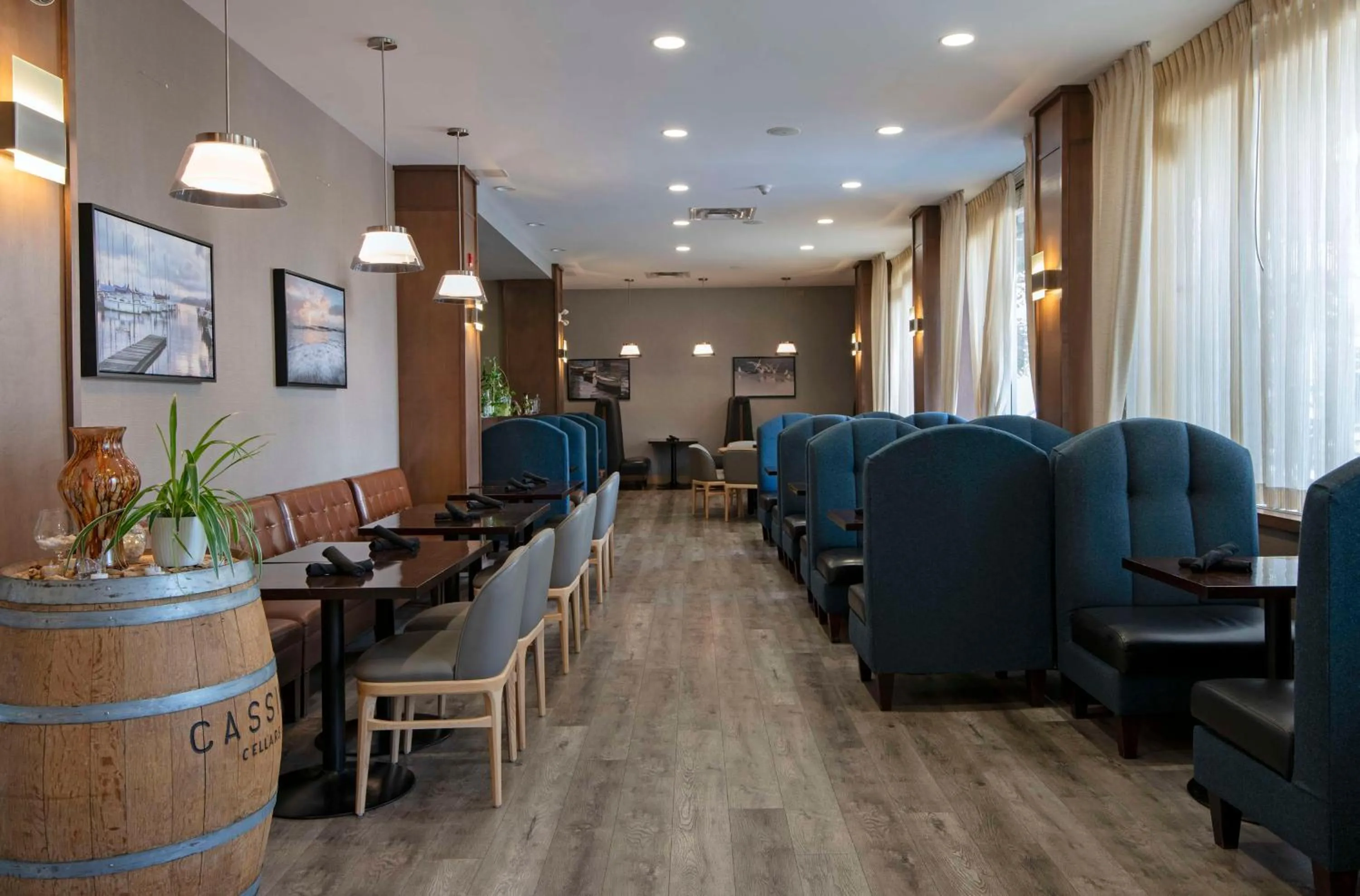 Restaurant/places to eat in DoubleTree by Hilton - Kamloops