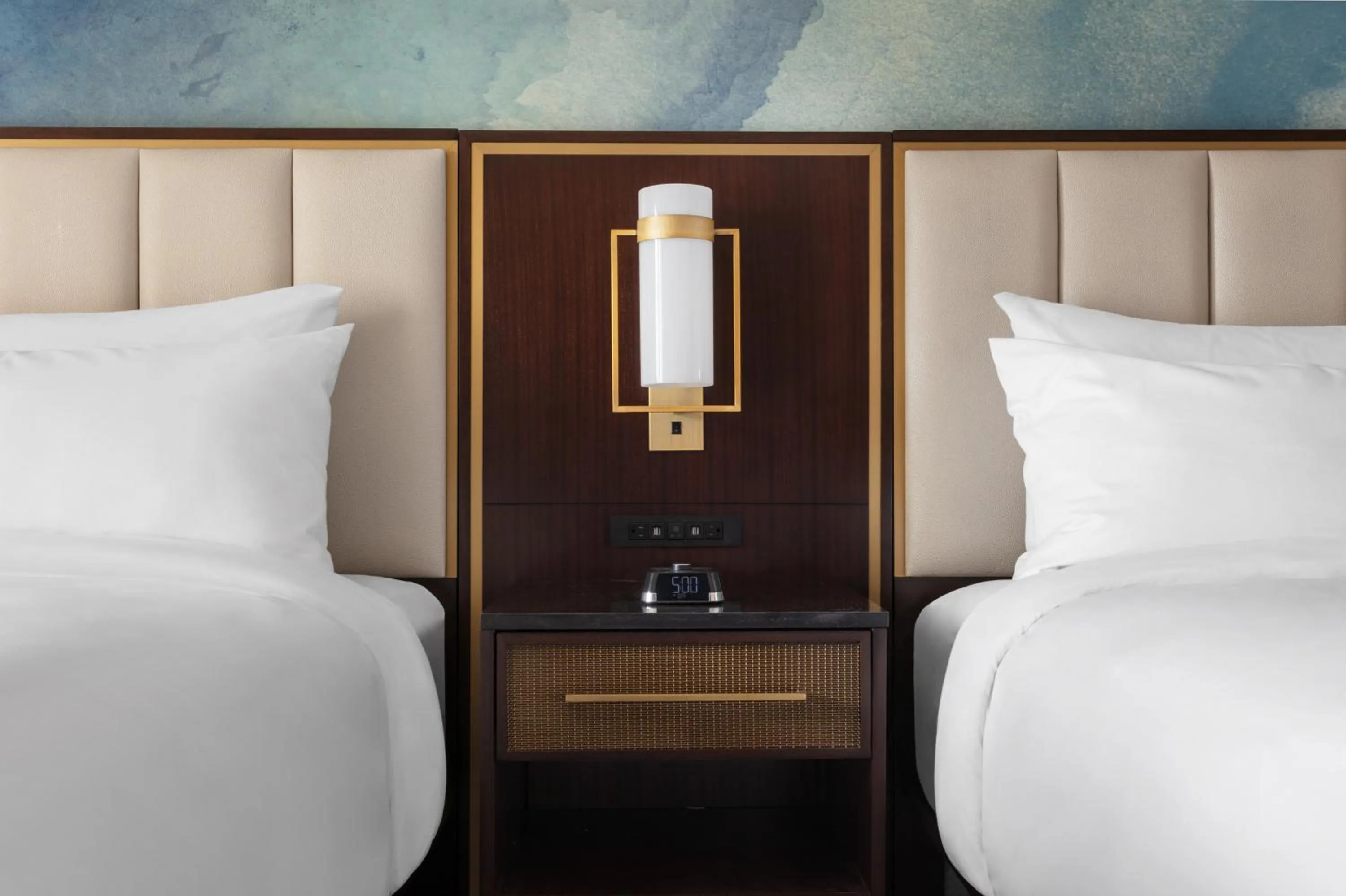 Bed in Gaylord National Resort & Convention Center