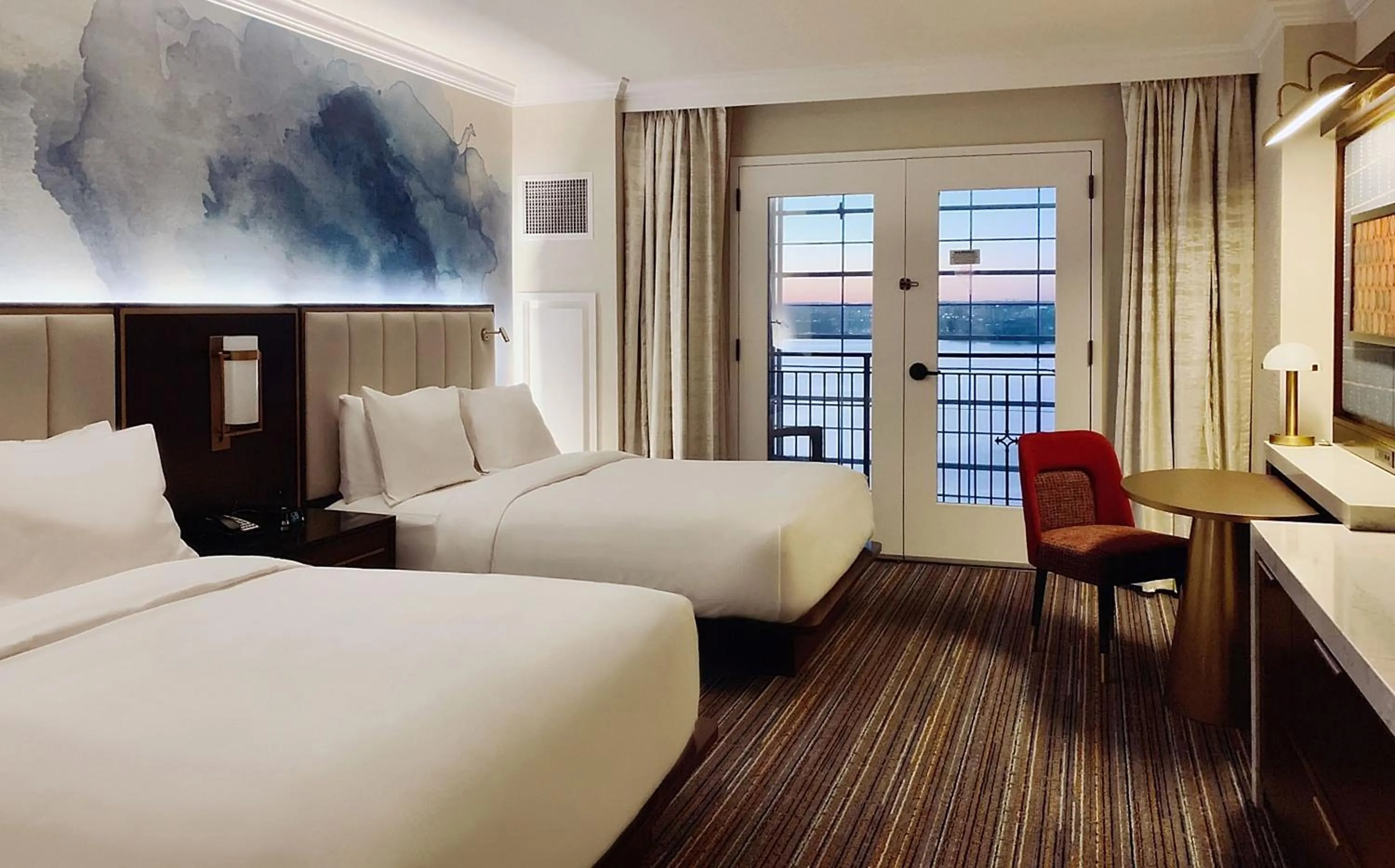 Bed in Gaylord National Resort & Convention Center