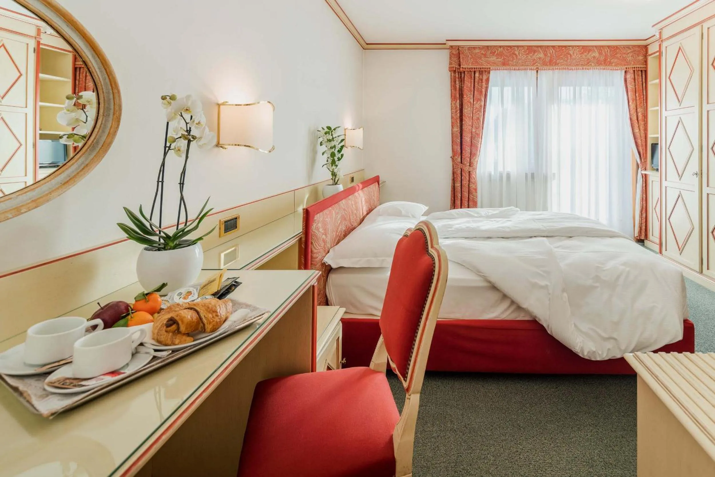 Bedroom in Hotel Capannina