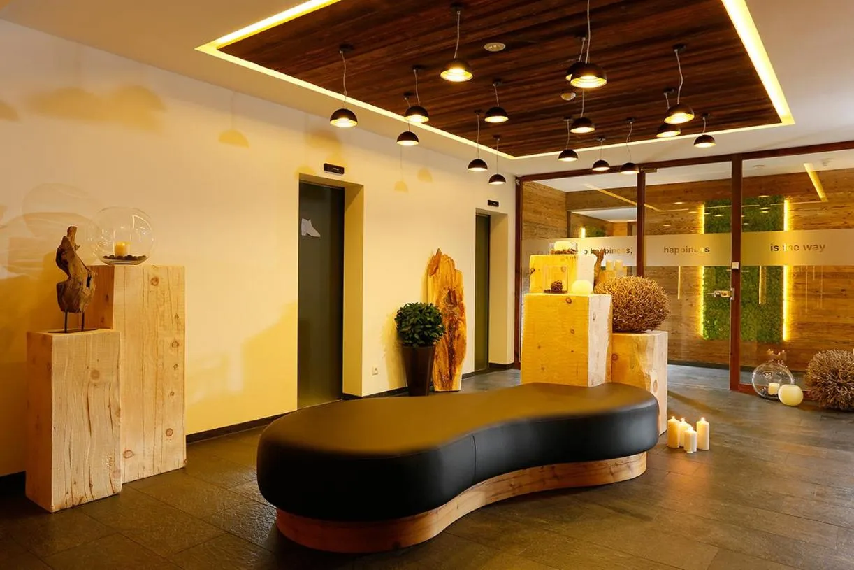 Decorative detail in Hotel Ratschingserhof