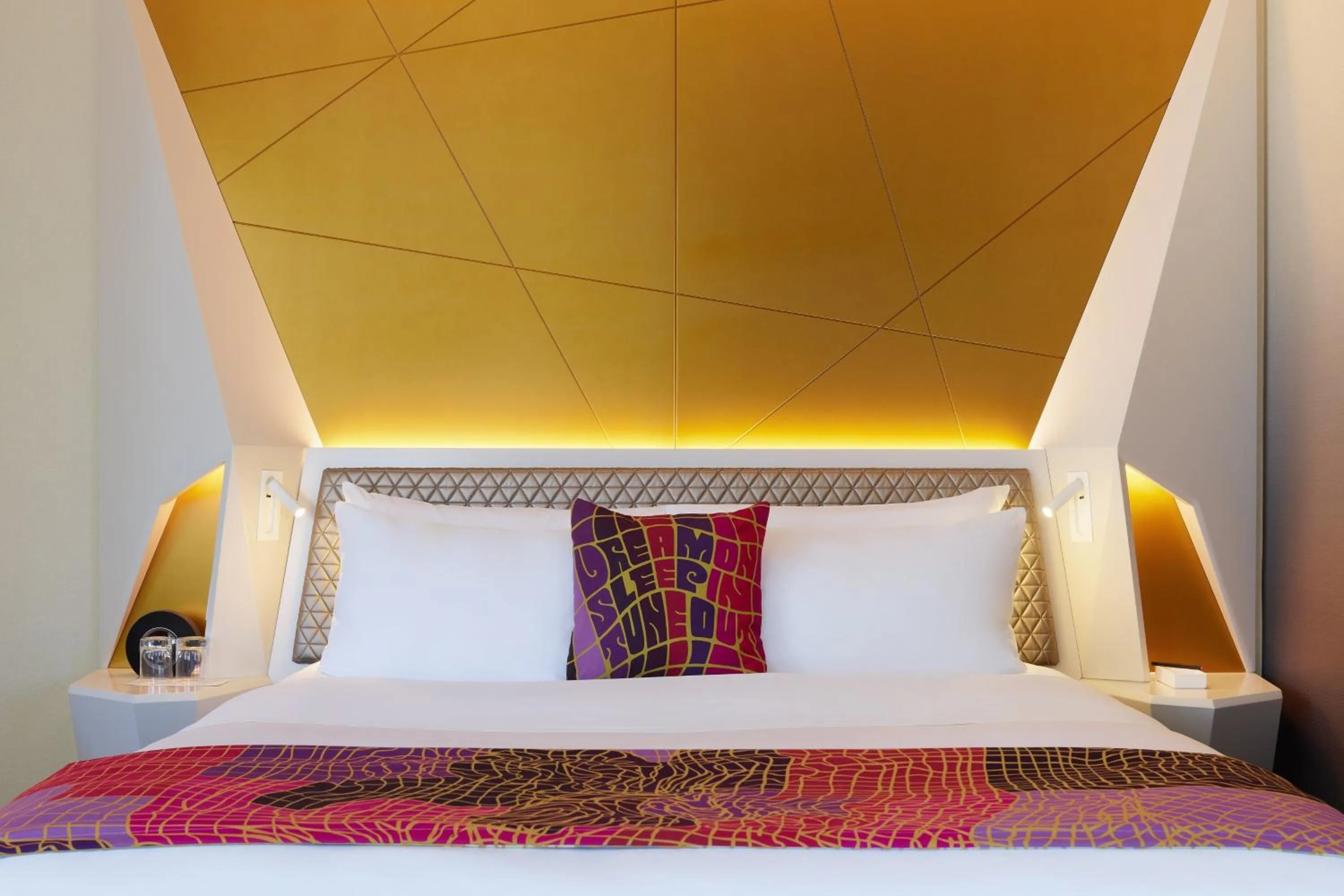 Photo of the whole room, Bed in W San Francisco