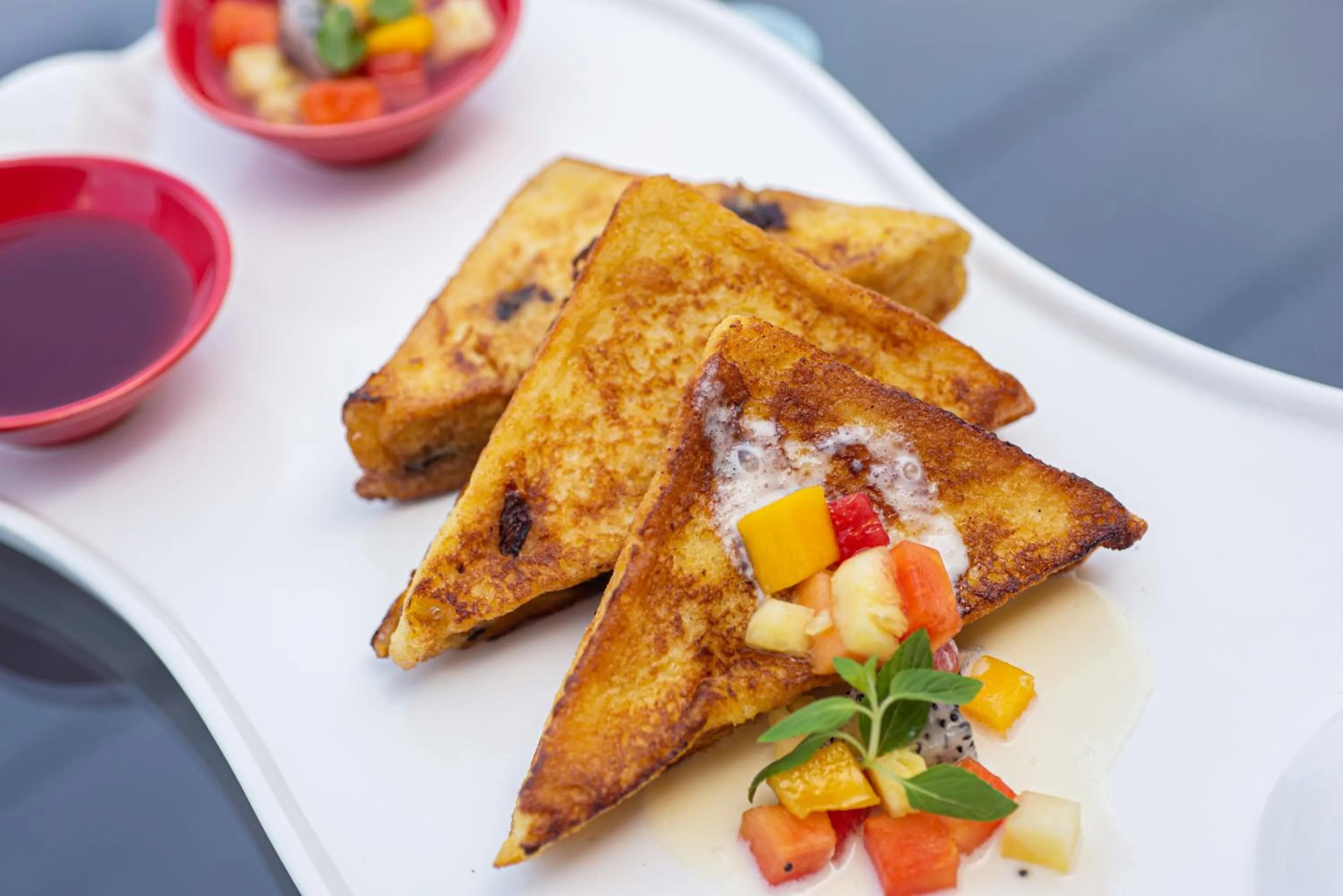 Food in The Twizt - Lifestyle Hostel & Hotel