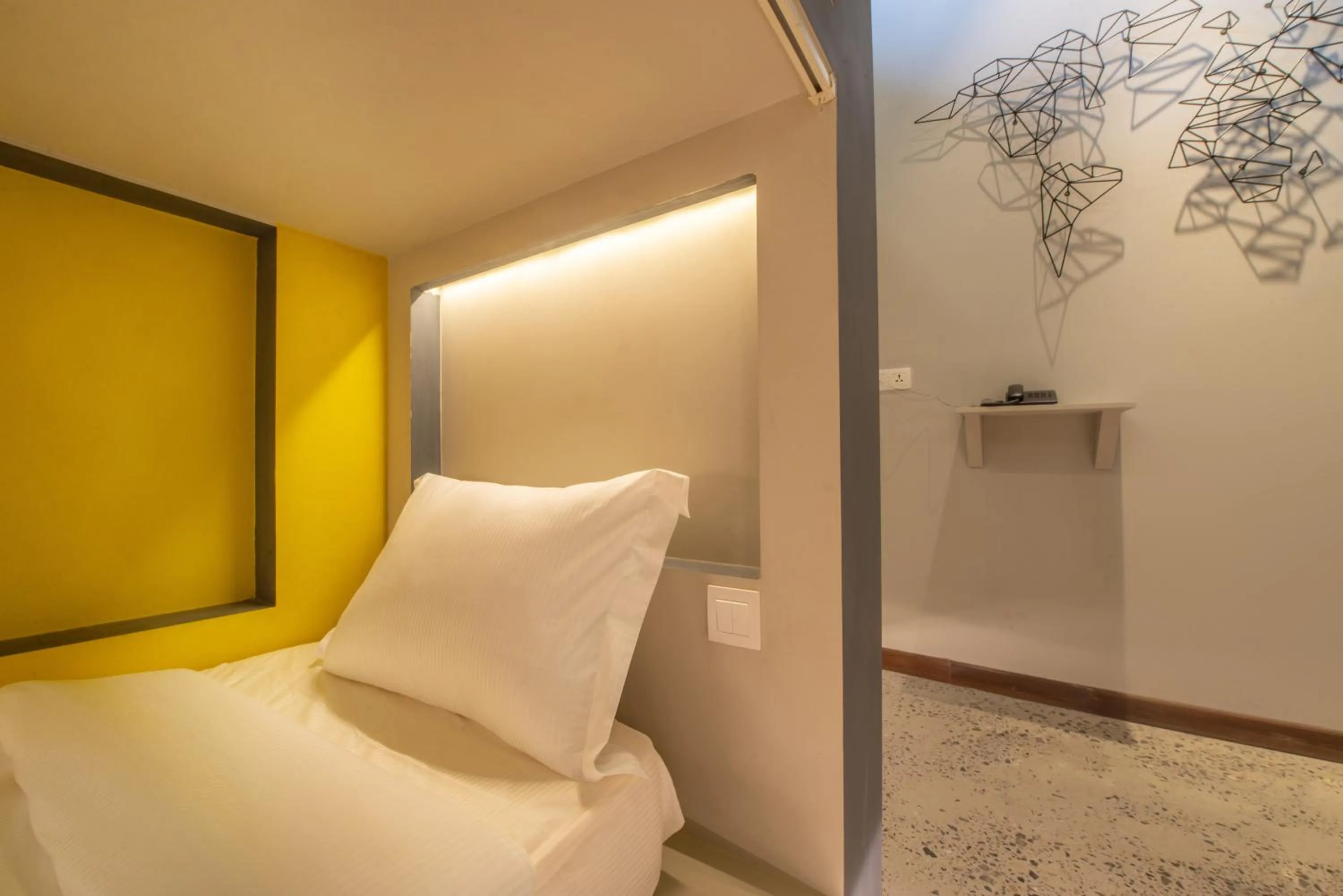 Bedroom in The Twizt - Lifestyle Hostel & Hotel