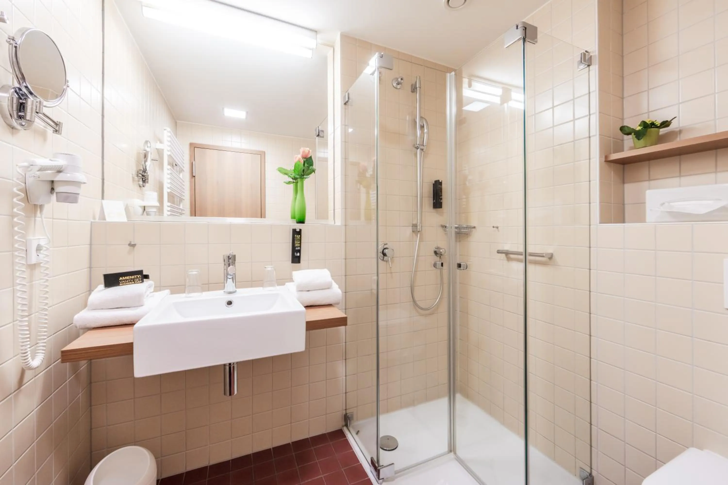 Bathroom in Hotel St Elisabeth