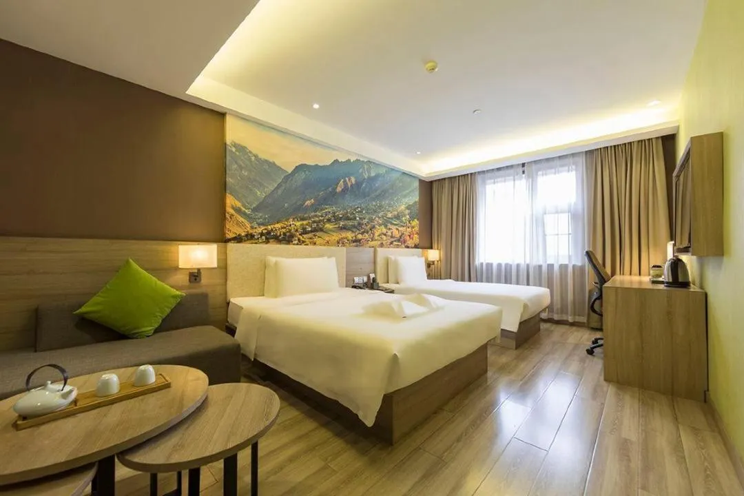 Bedroom in Atour Hotel Chengdu Wuhou Temple