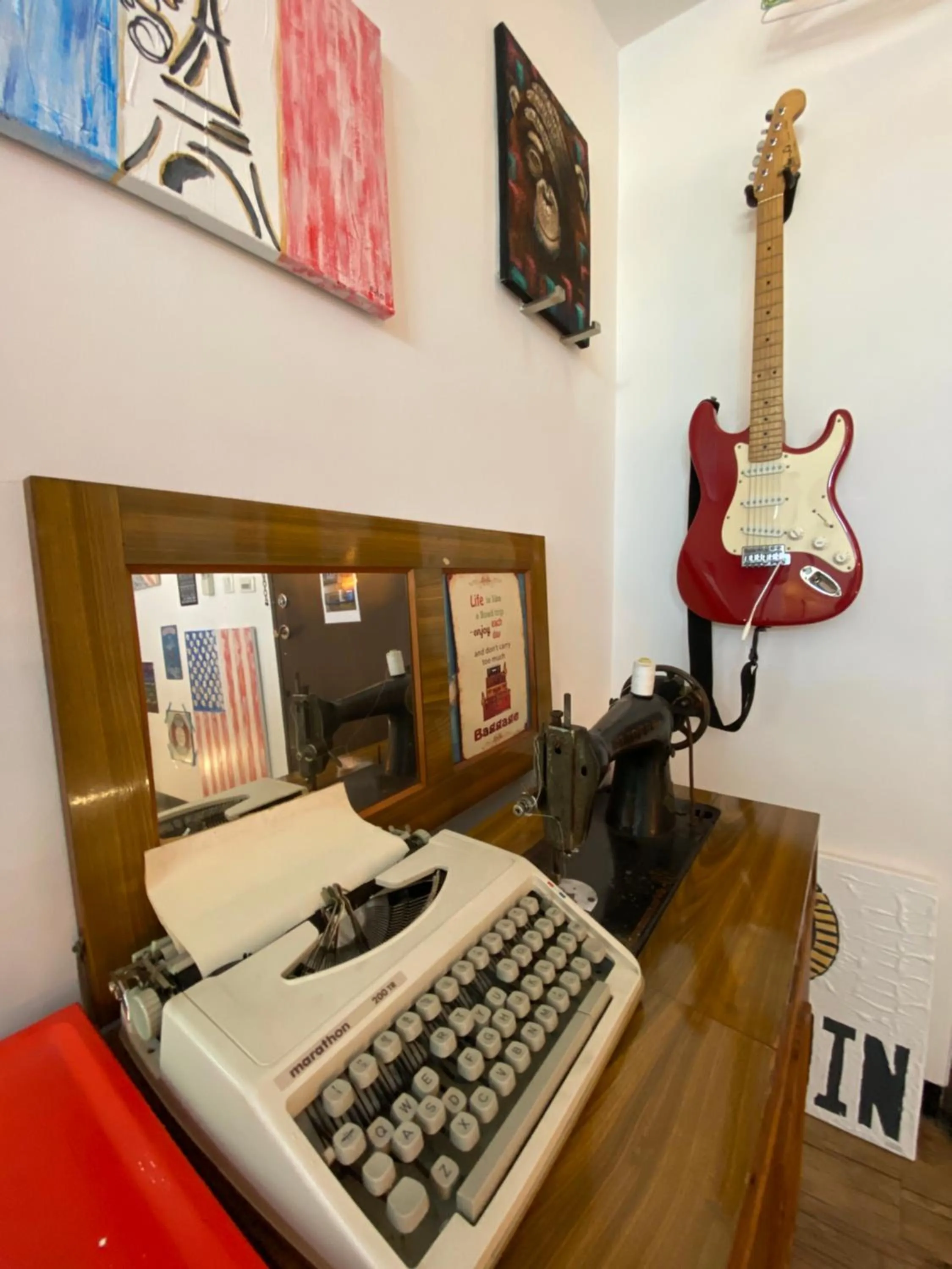 Decorative detail in Love River Inn 愛河日央