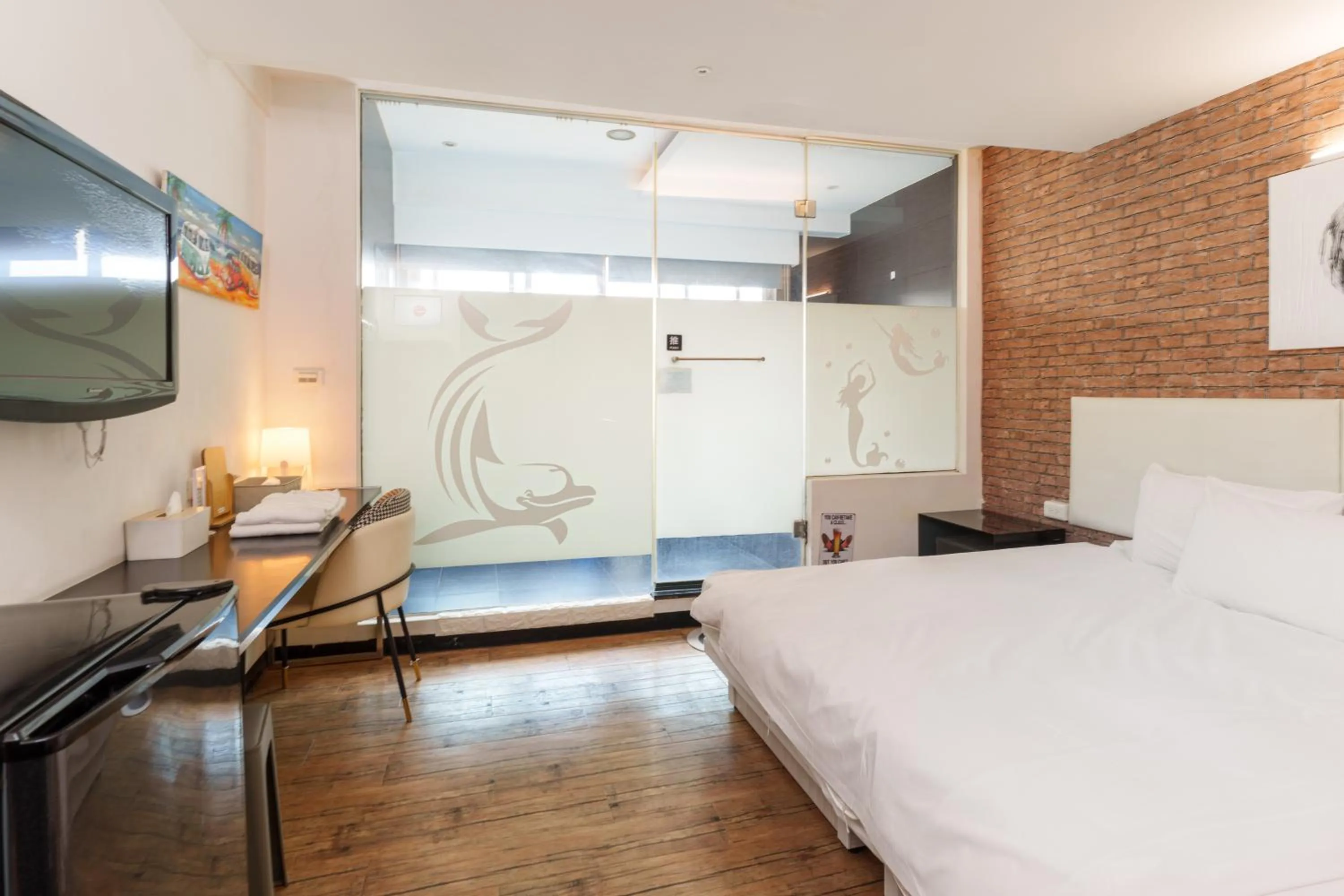 Bedroom, Bed in Love River Inn 愛河日央