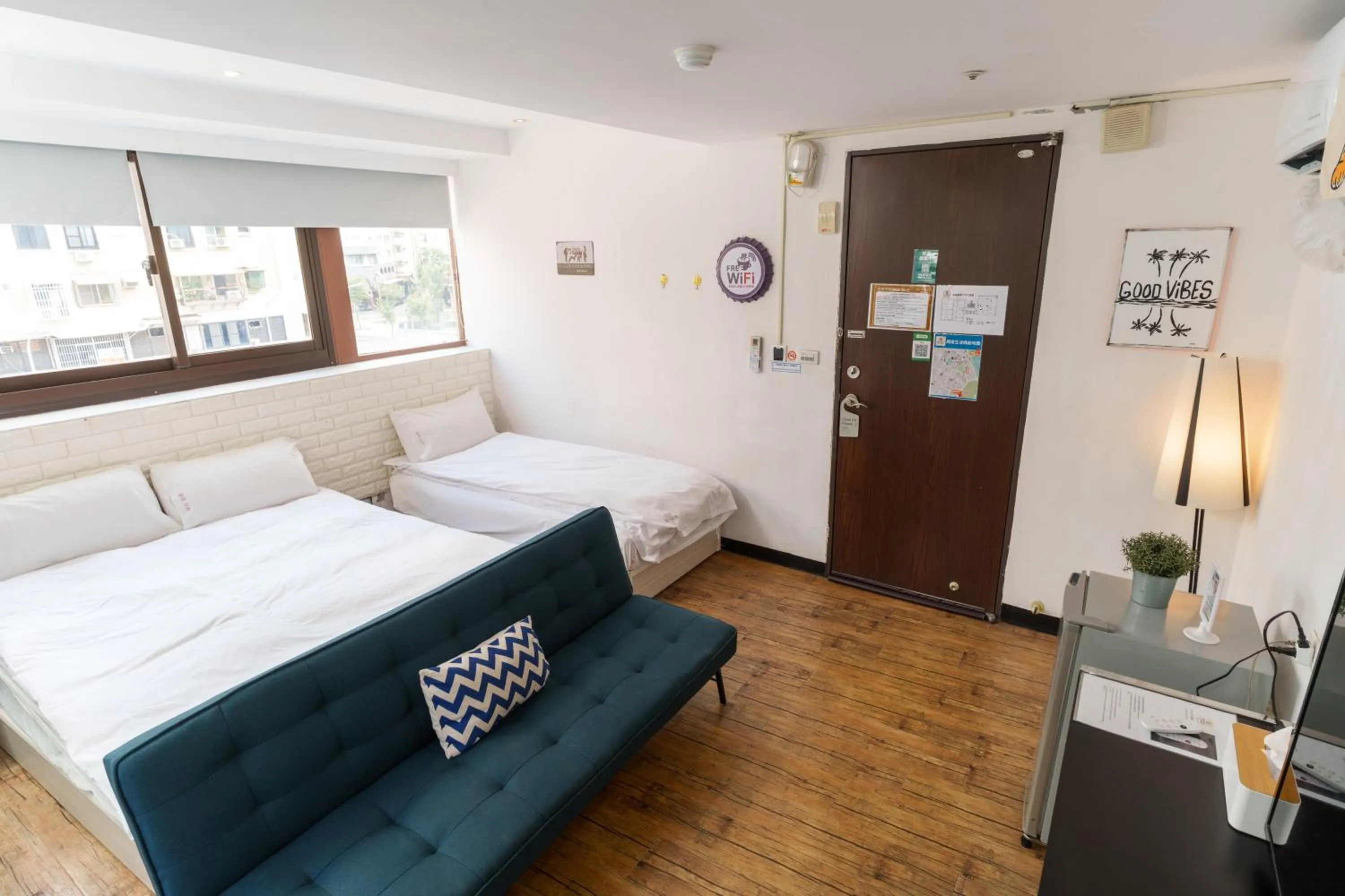 Bedroom, Bed in Love River Inn 愛河日央