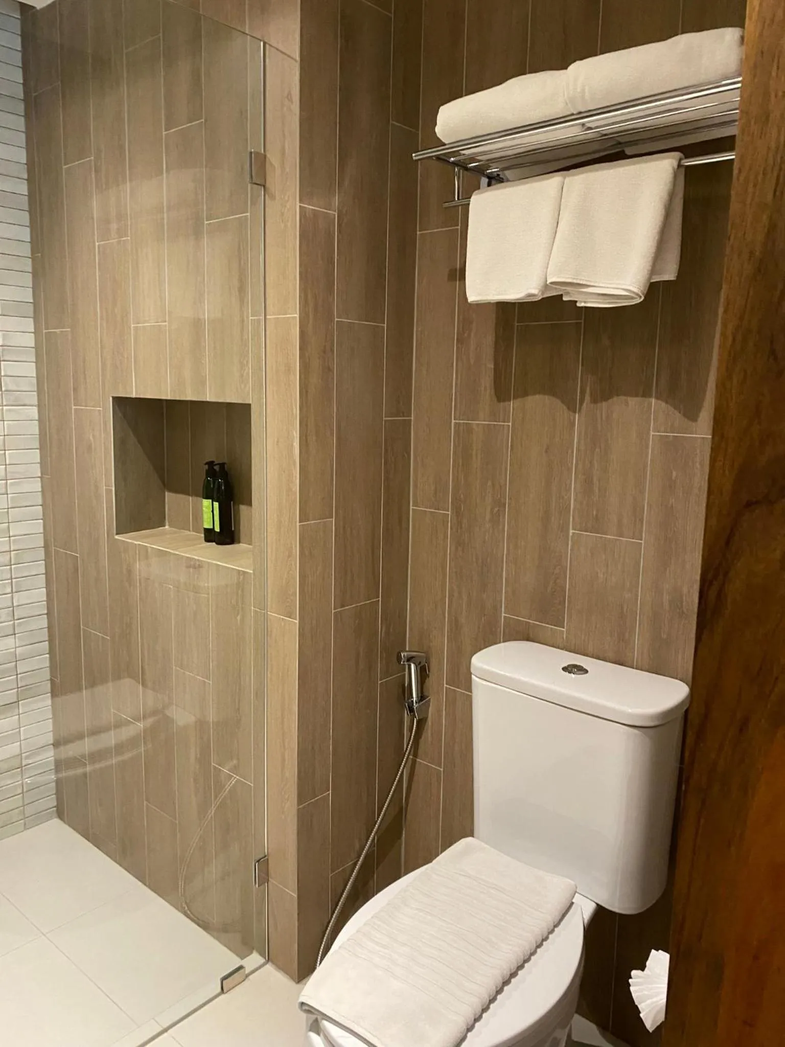 Bathroom in The Quarter Phromphong by UHG