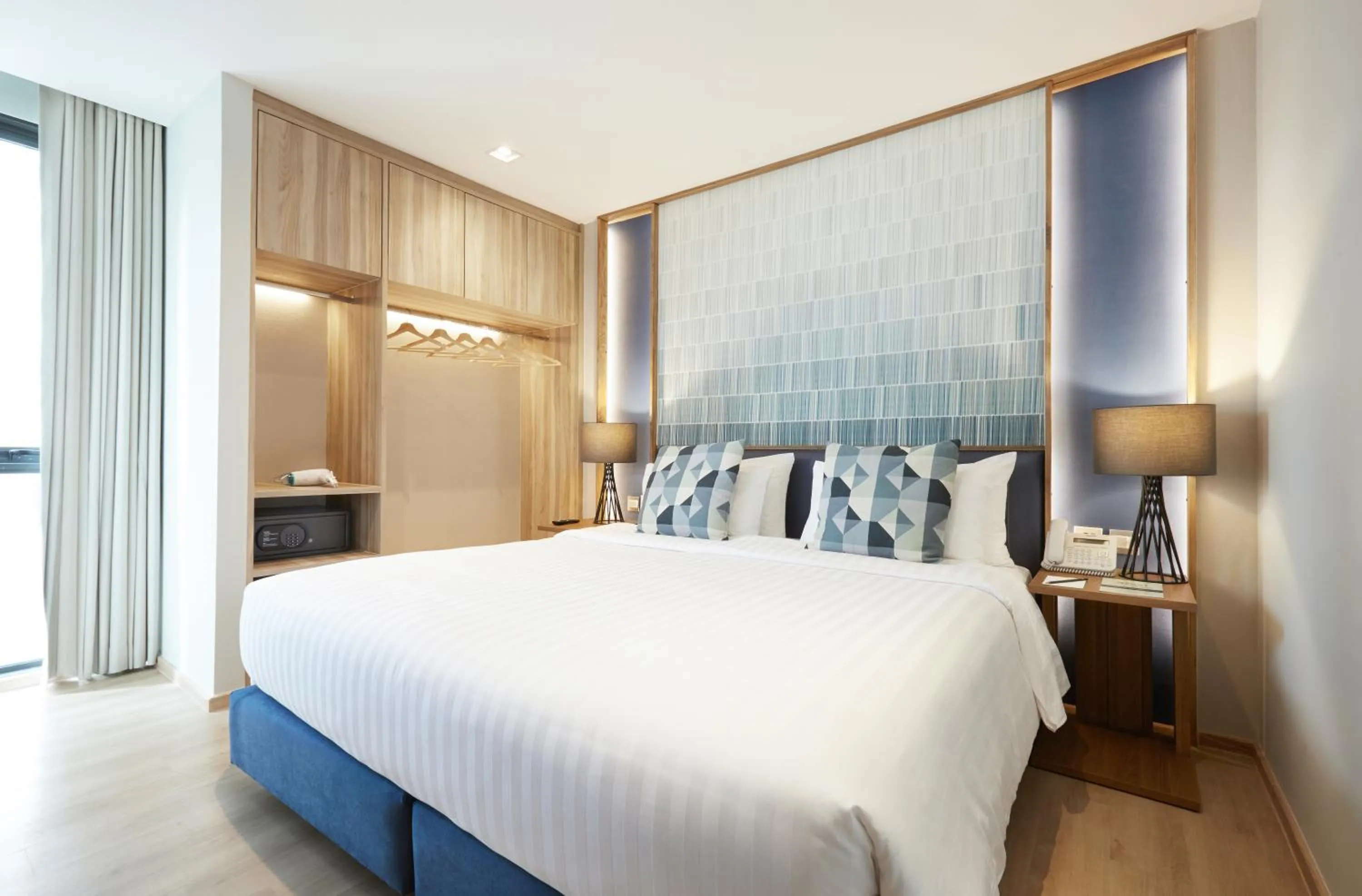 Bedroom, Bed in The Quarter Phromphong by UHG