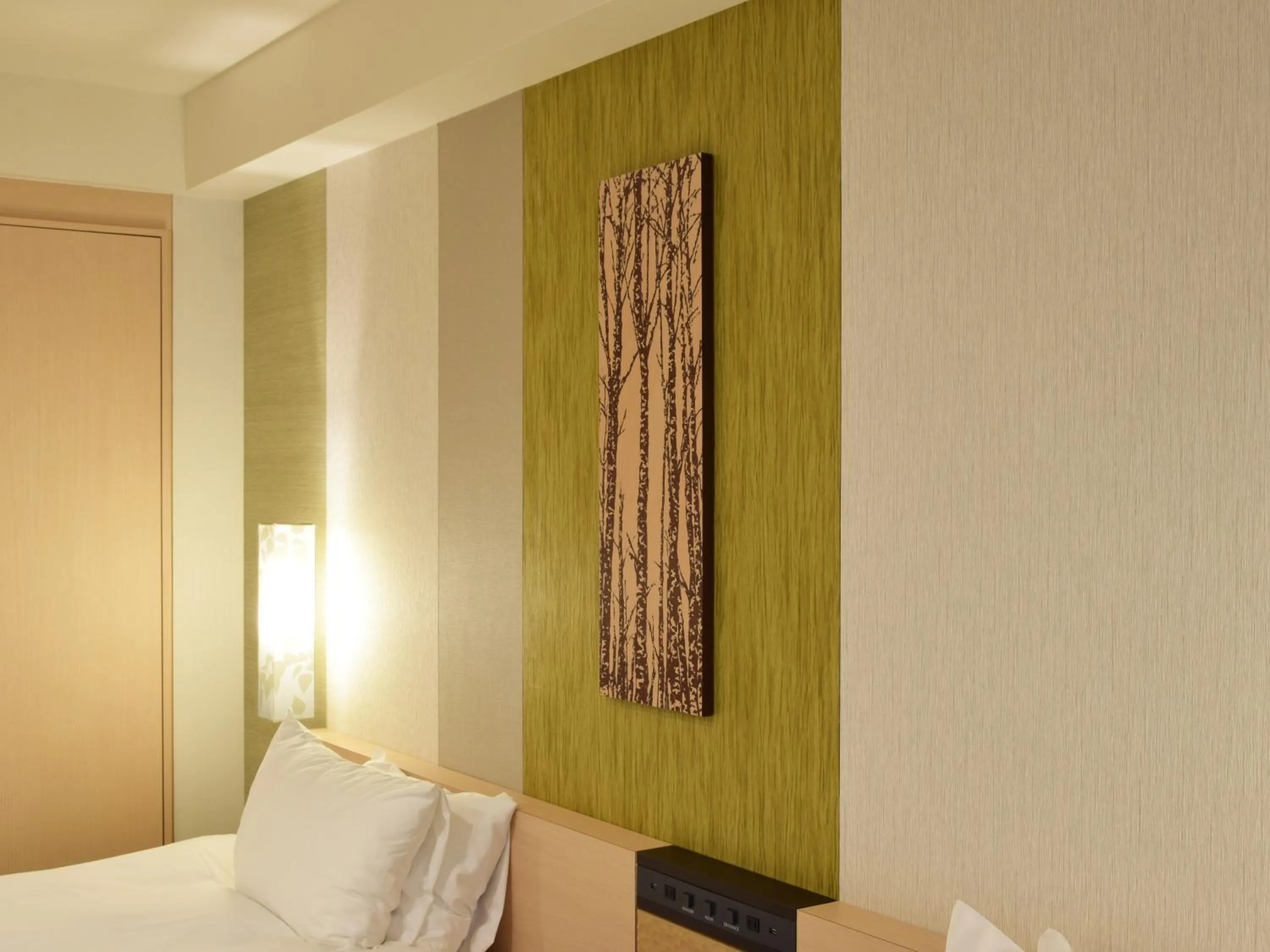 Photo of the whole room, Bed in Dai-ichi Takimotokan