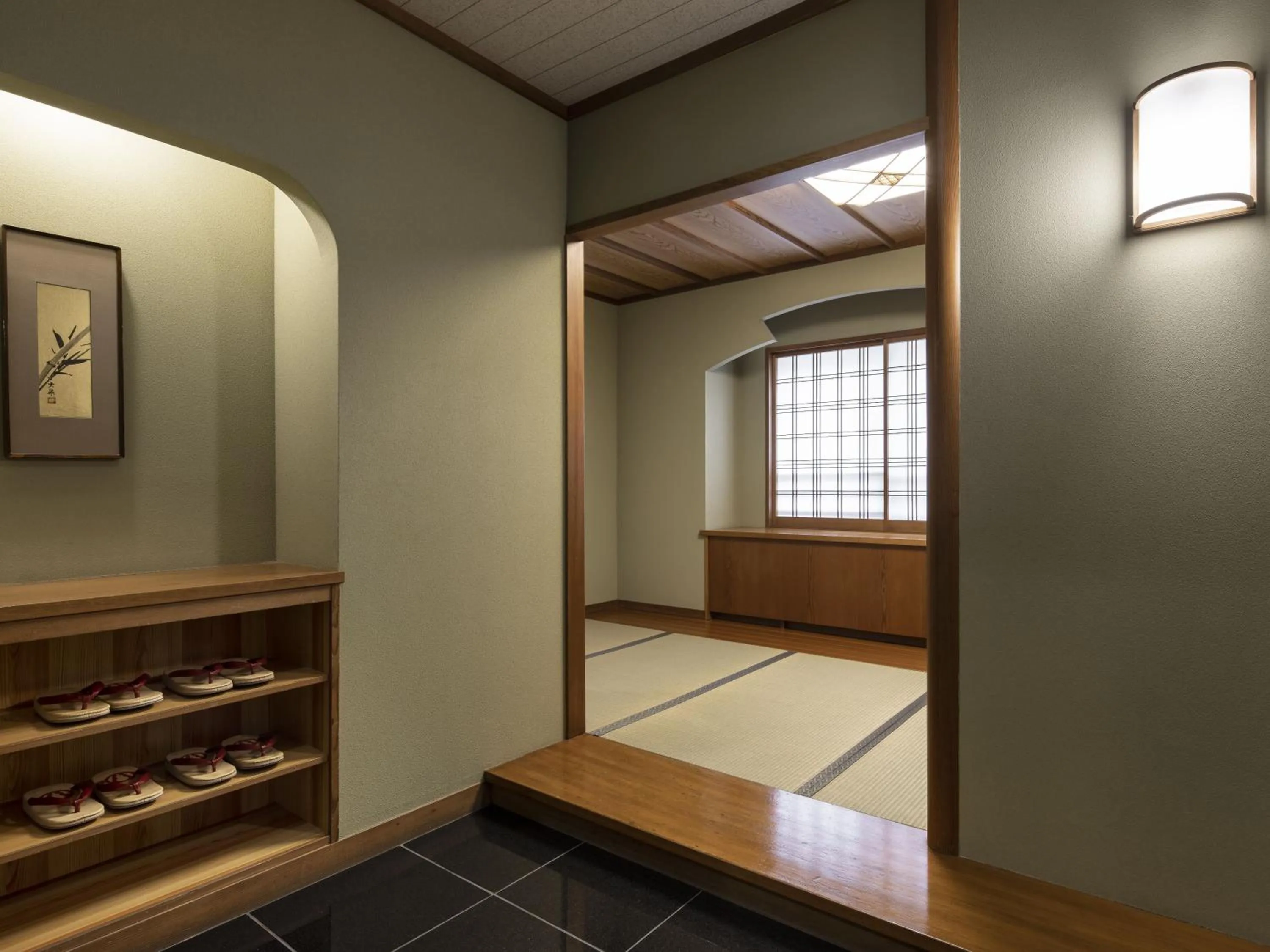 Photo of the whole room in Dai-ichi Takimotokan