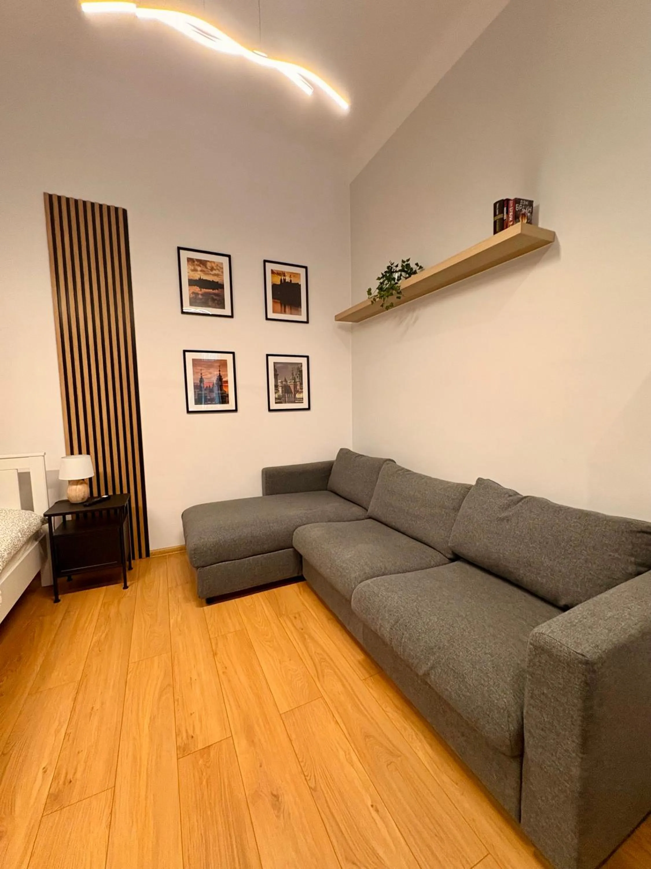 Decorative detail in Roller Aparthotel