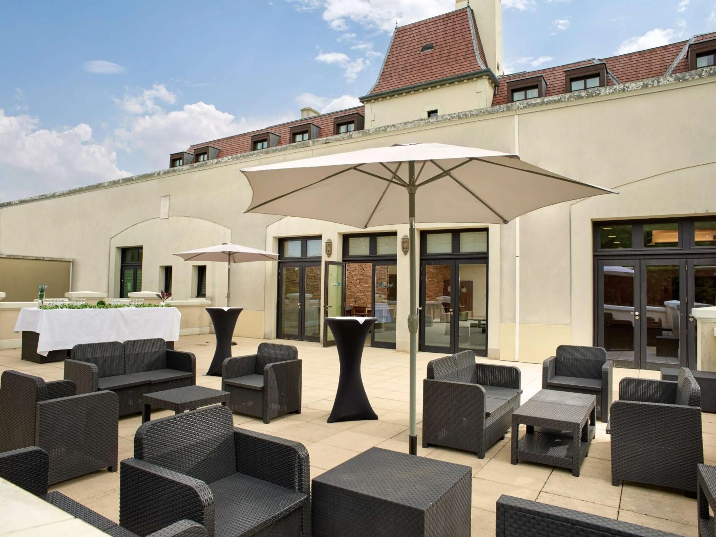 Meeting/conference room in Radisson Blu Hotel Paris, Marne-la-Vallée