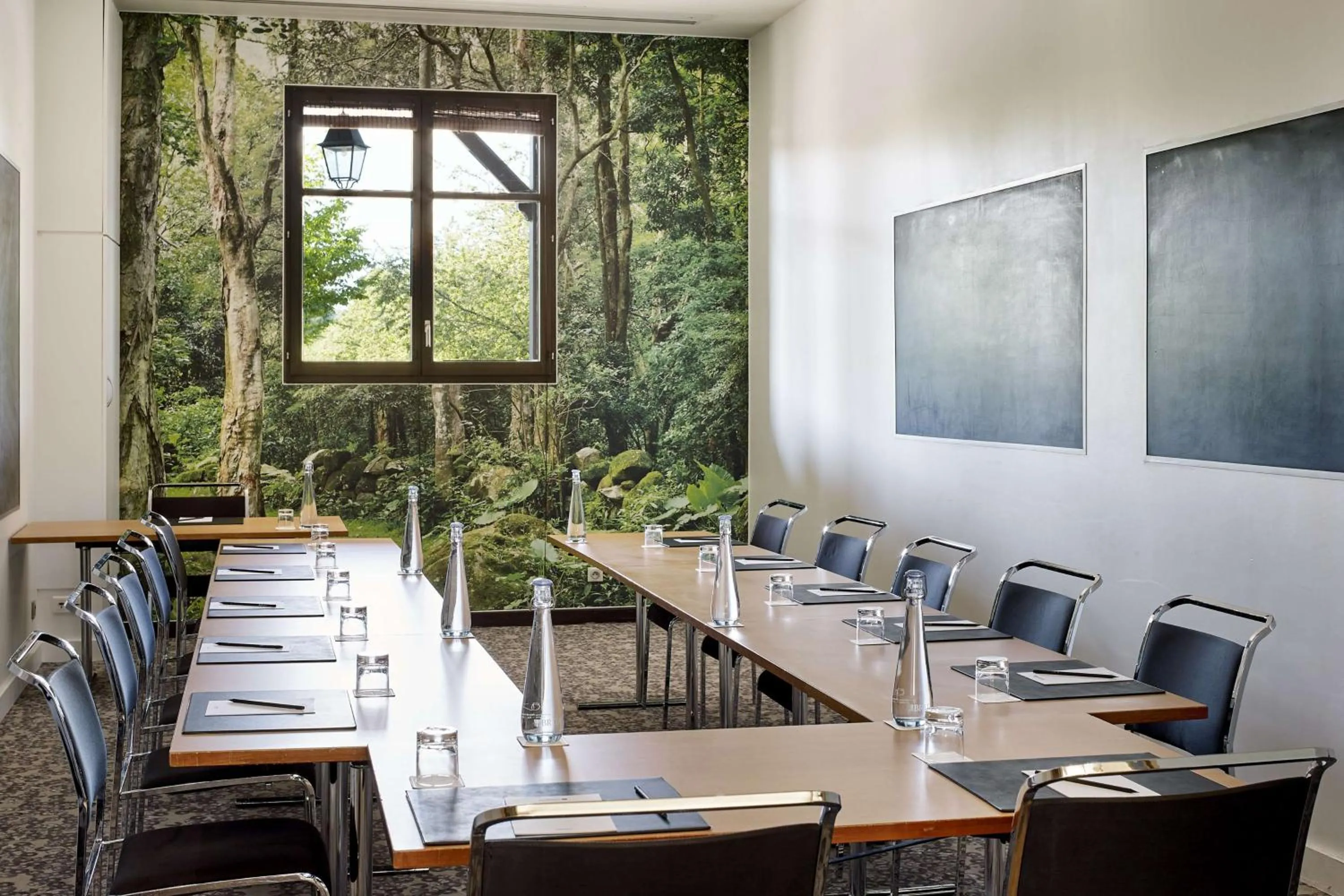 Meeting/conference room in Radisson Blu Hotel Paris, Marne-la-Vallée