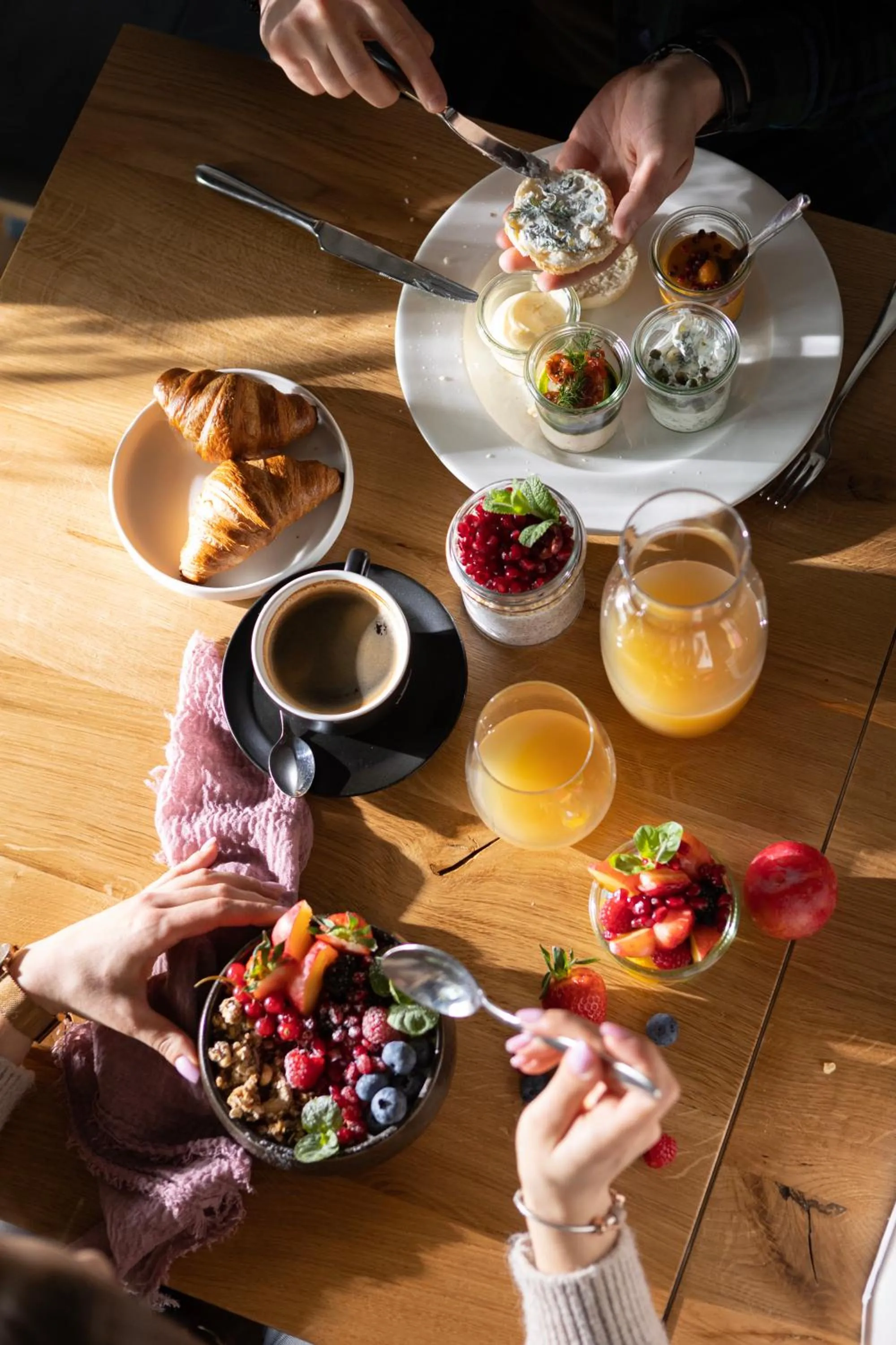 Breakfast in Aparthotel Cristina