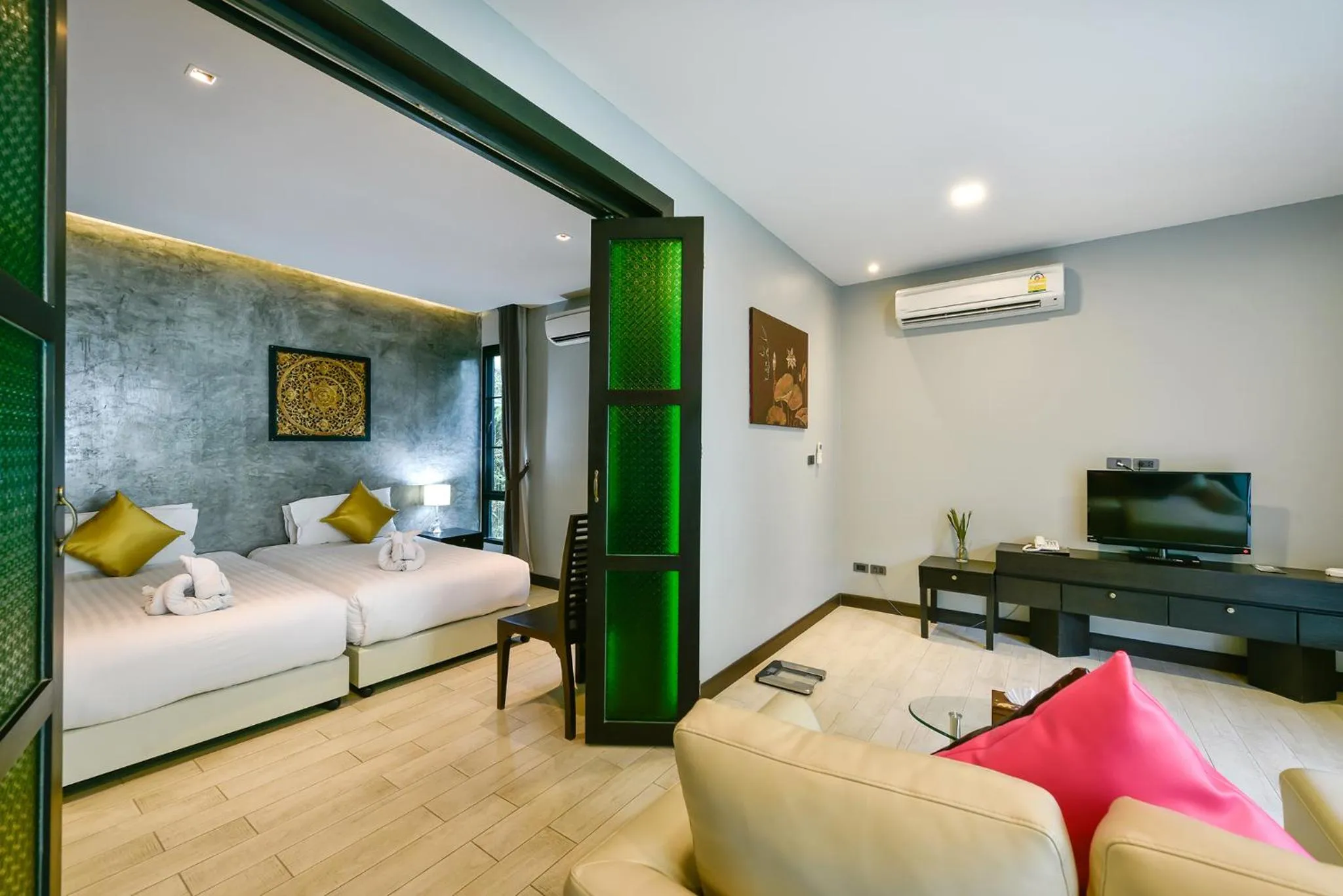 Photo of the whole room, Bed in Coco Paradiso Phuket SHA