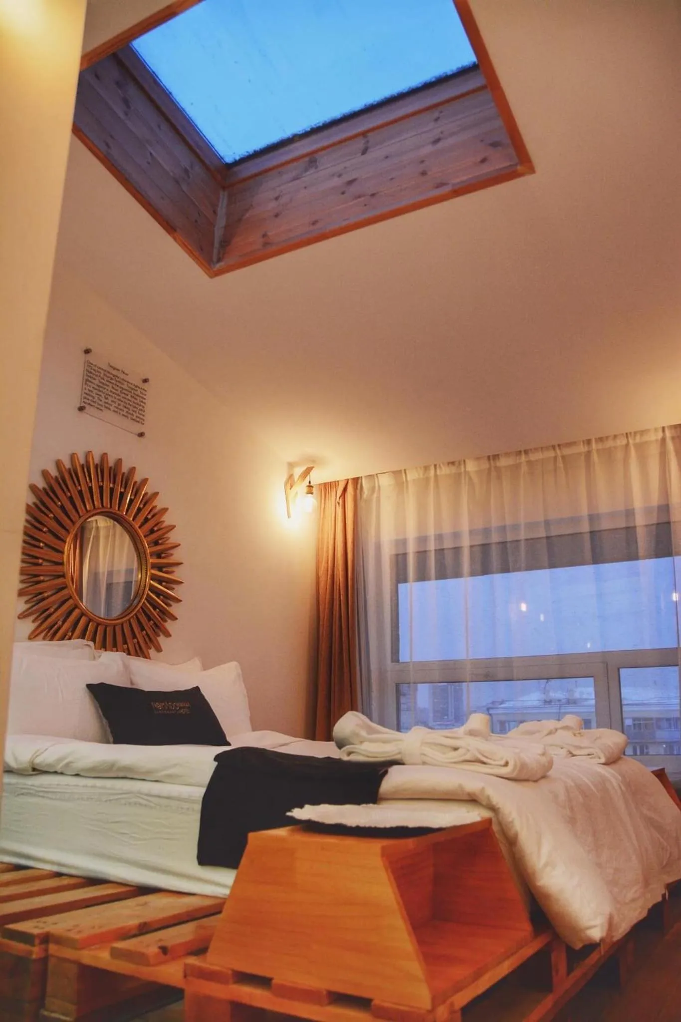 Photo of the whole room, Bed in Nomado Boutique Hotel