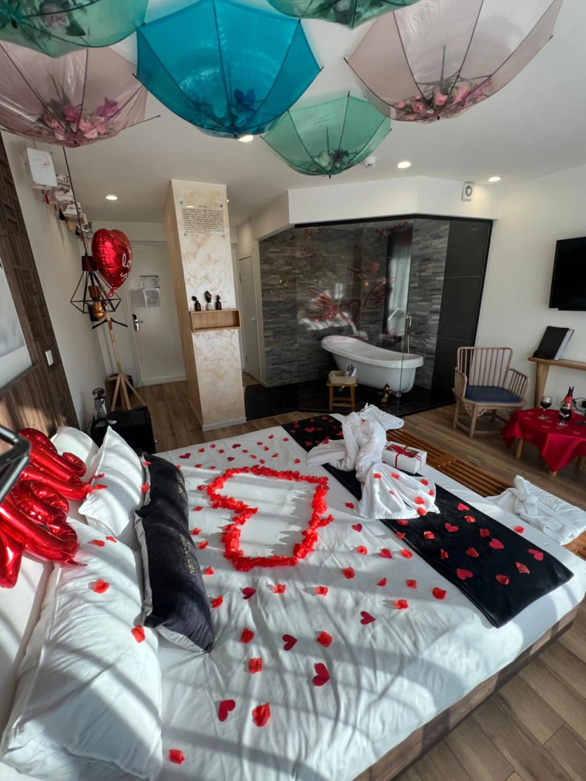 Bed in Nomado Boutique Hotel