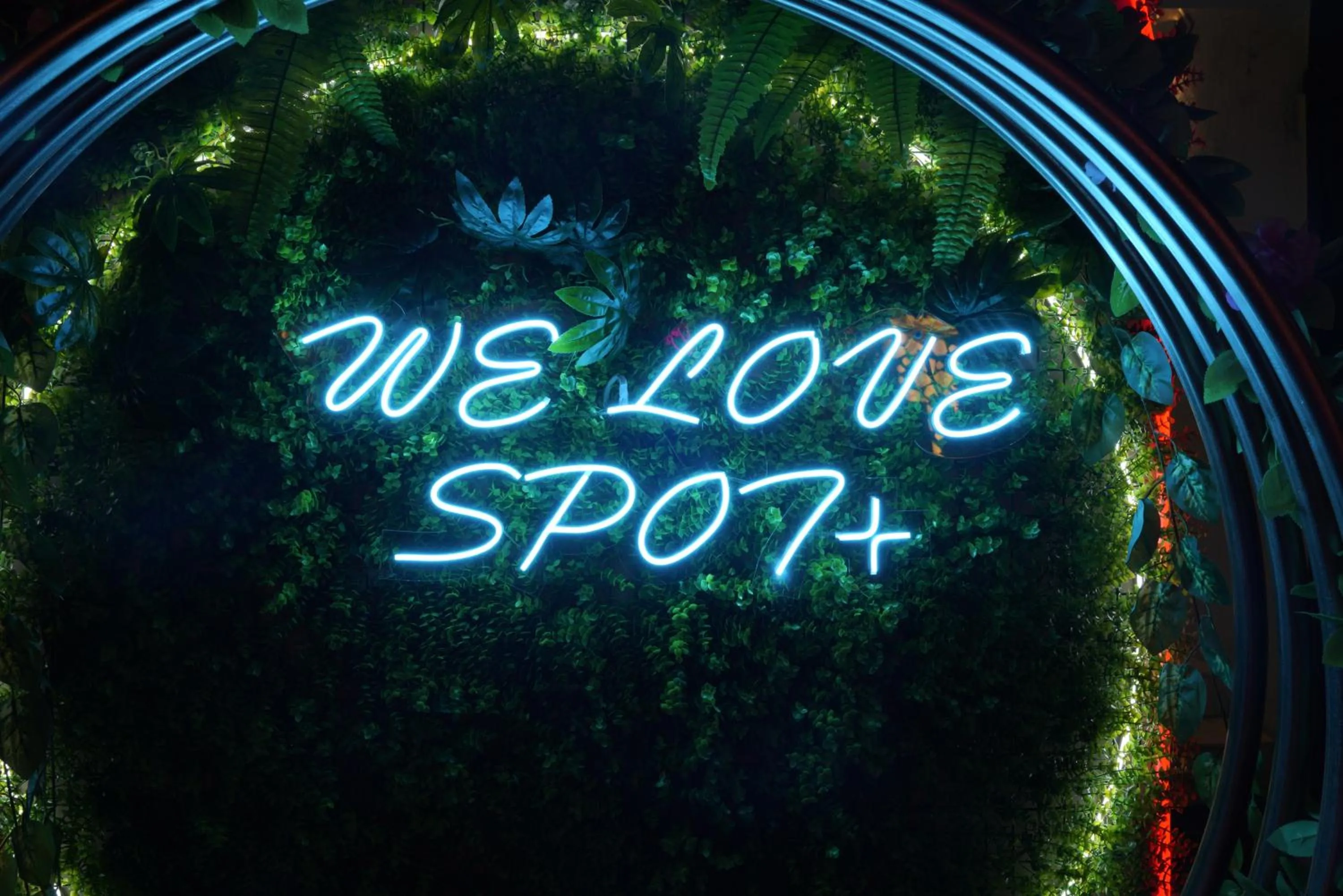 Restaurant/places to eat in Nomado Boutique Hotel