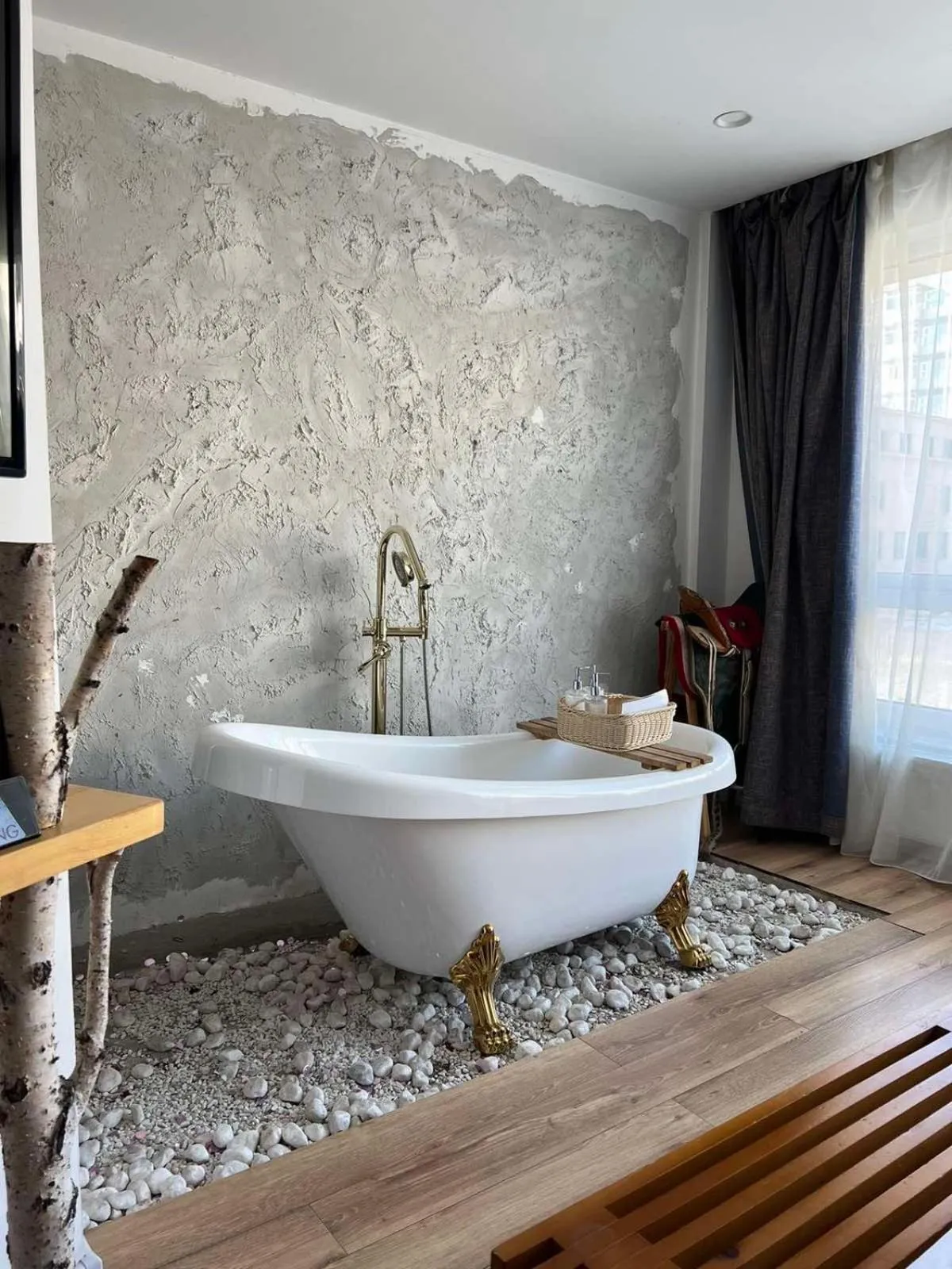 Hot Tub in Nomado Boutique Hotel