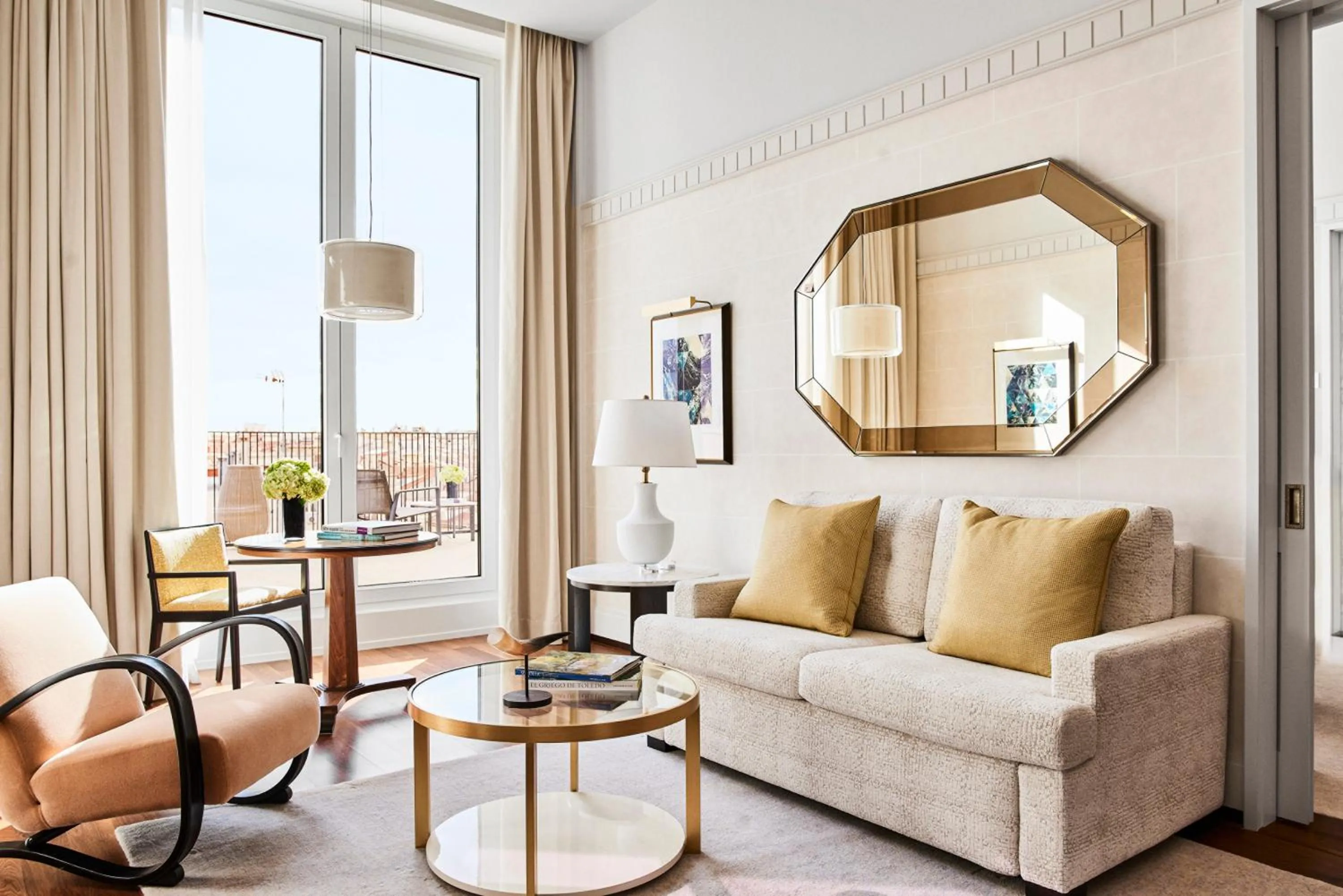 Guests in Four Seasons Hotel Madrid